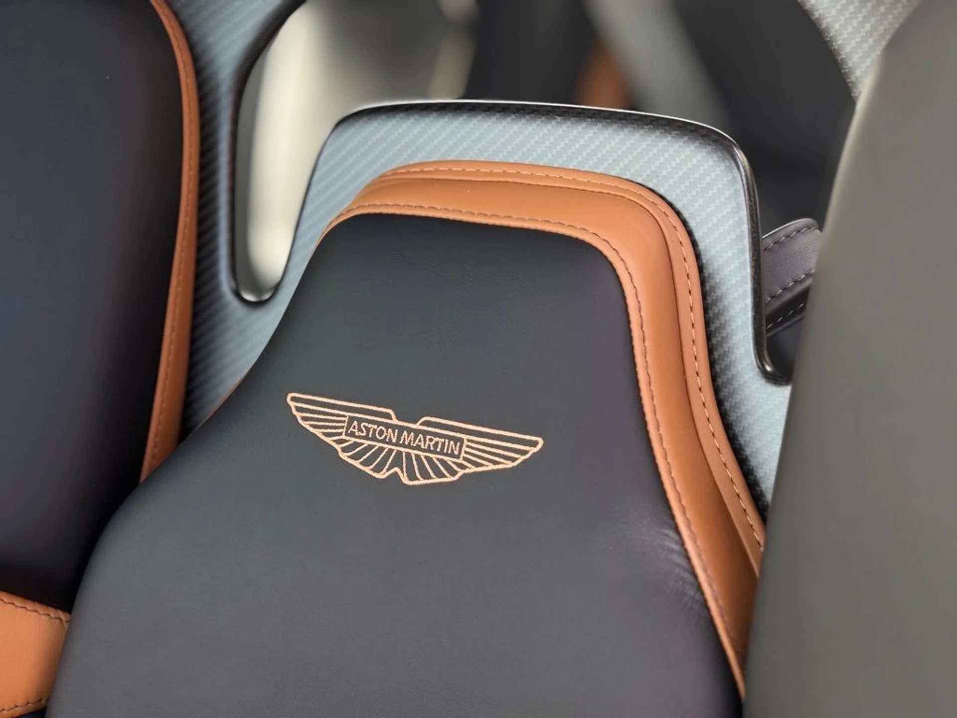 mph004_2402945007_pwv7z9d2h8tg2xkwrqd20xvh3pnx_7dfd174d26