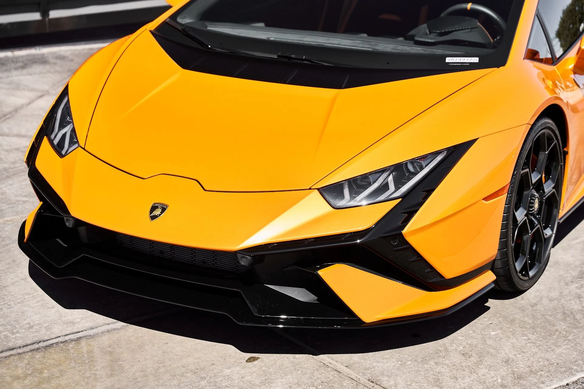 mph004_2407855674_Used_2023_Lamborghini_Huracan_Tecnica_Base_1777011571_32e871d52e