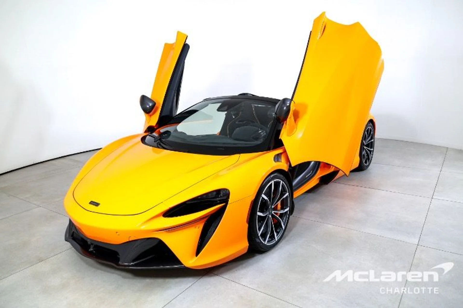 mph004_2411657573_Used_2025_Mc_Laren_Artura_Spider_005ca6b9ac