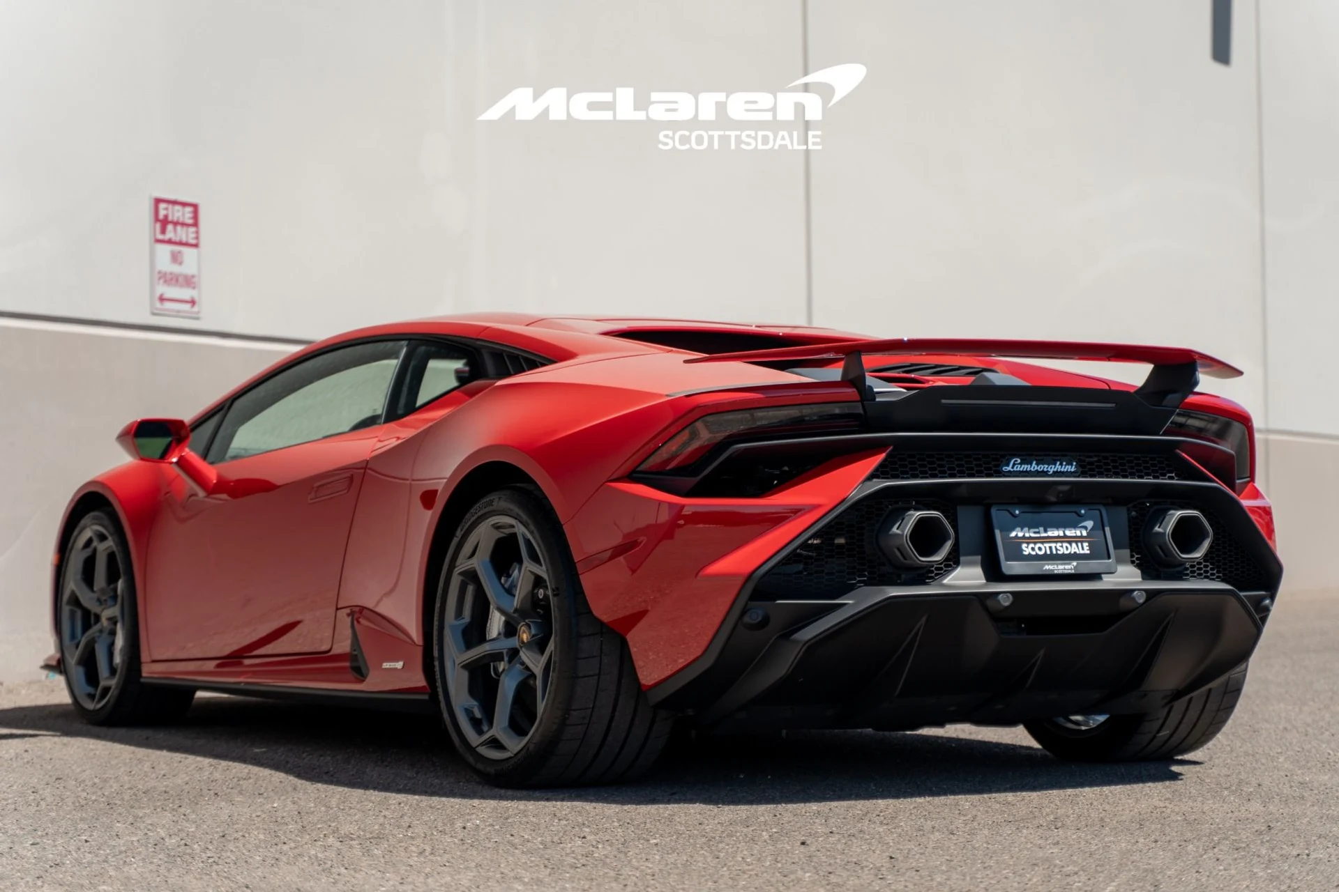 mph004_2414484956_Used_2023_LAMBORGHINI_HURACAN_TECNICA_1757741974_4ff292628e