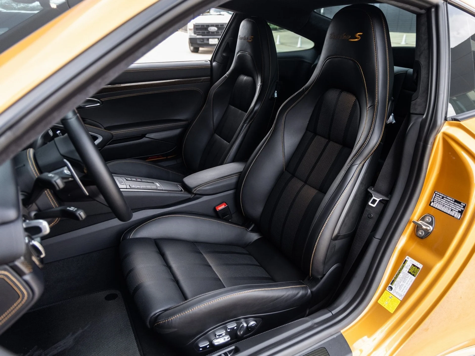 mph004_2422000136_5_e0914c8ee8