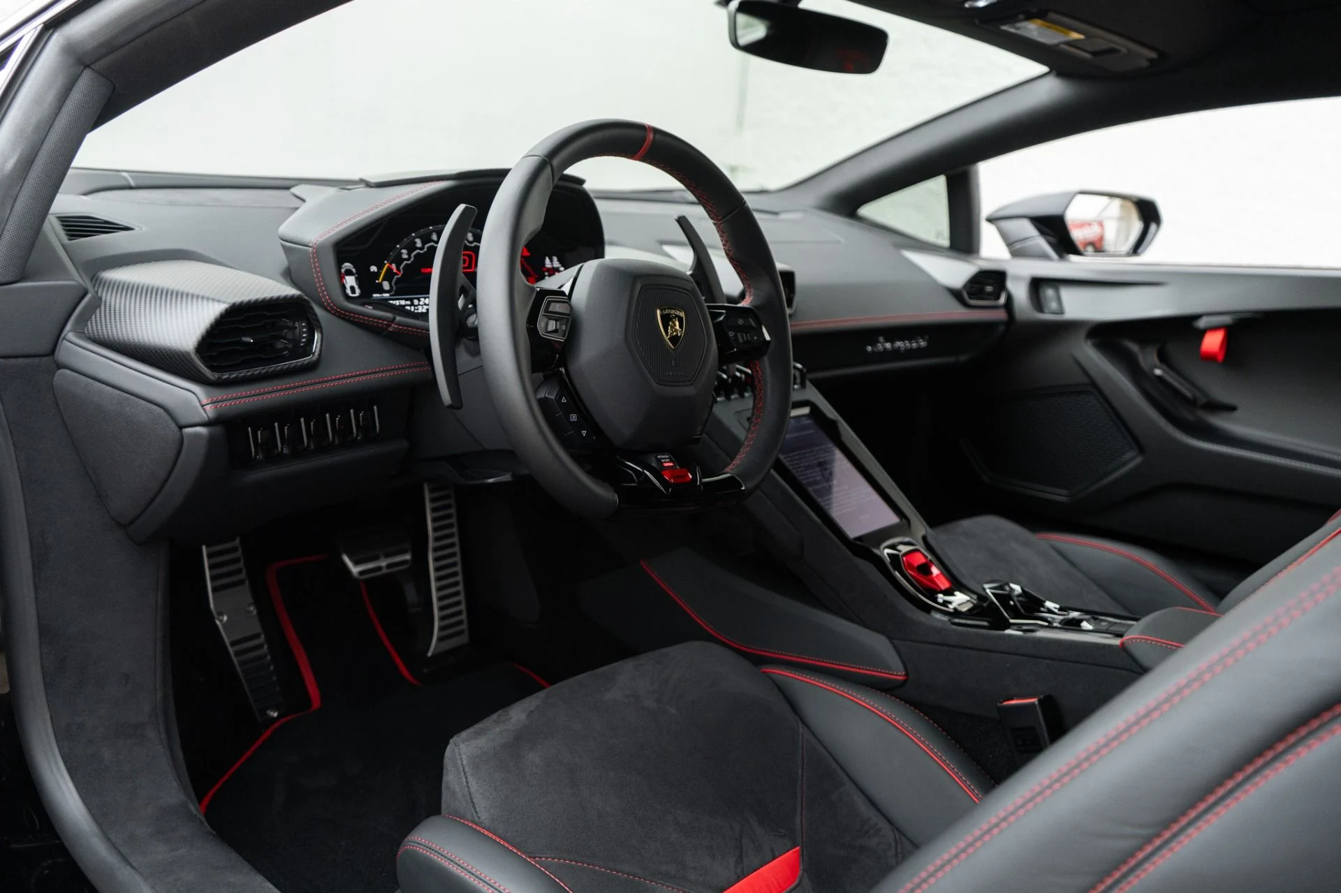 mph004_2427504173_Used_2023_Lamborghini_Huracan_Tecnica_1768943844_201788c6c6