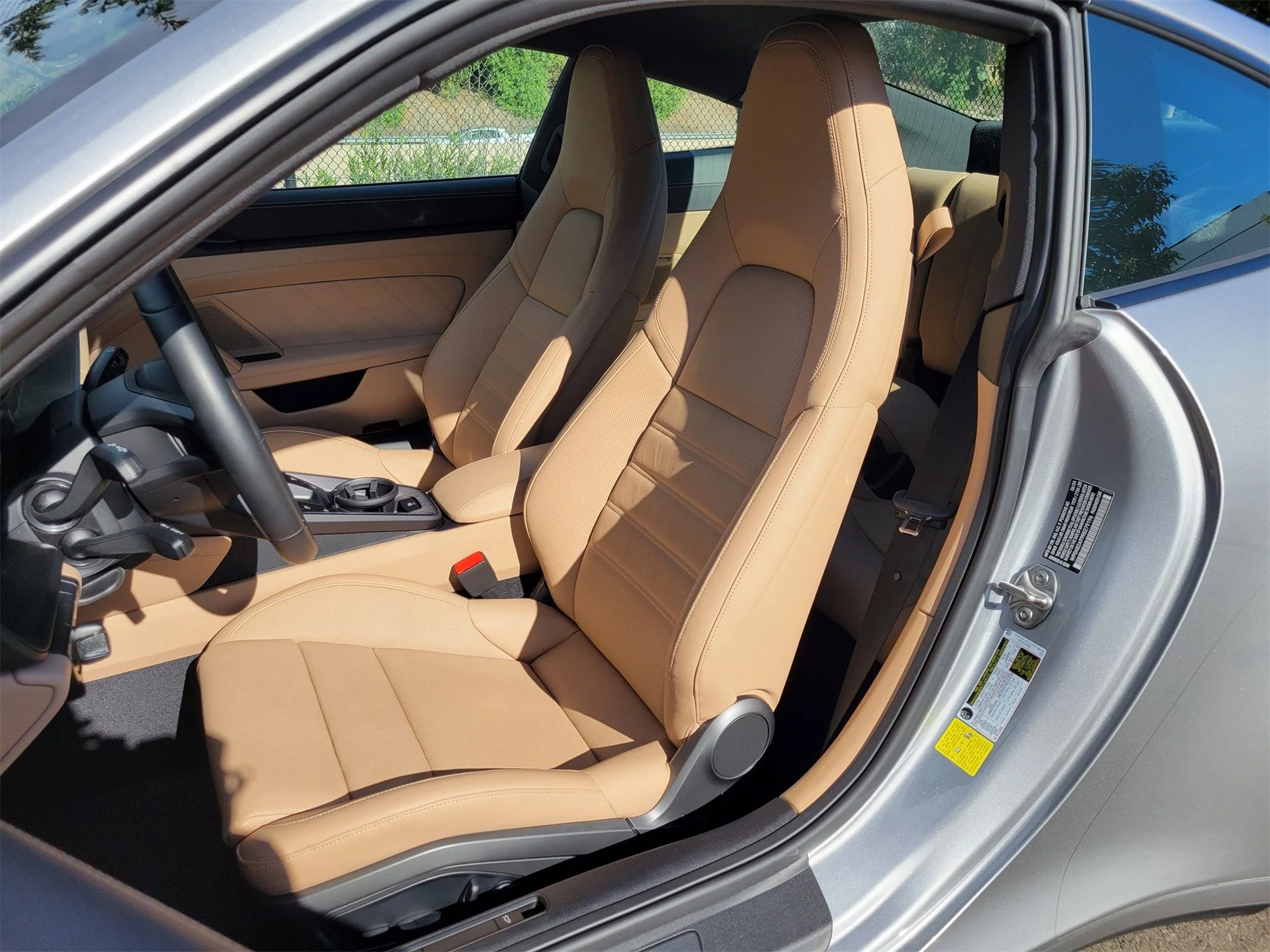 mph004_2436545790_d89f9e08f54d799f585708b0511fa976_cadf9e4f48