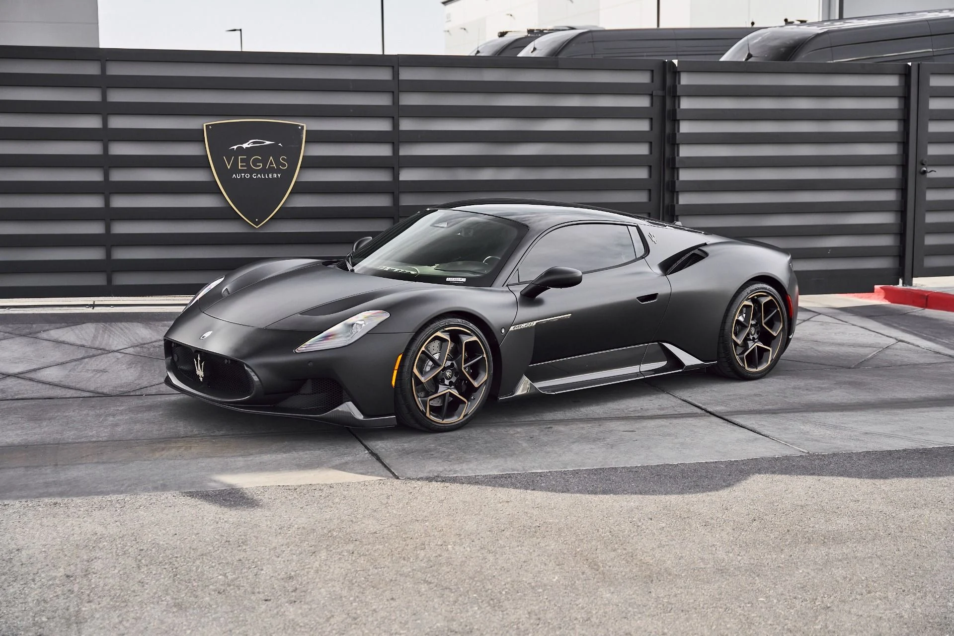 mph004_2438200212_Used_2024_Maserati_MC_20_Base_1772679301_18e23b4834