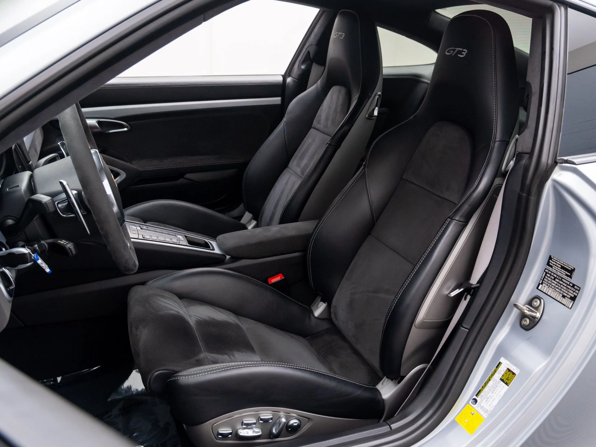 mph004_2439875782_b1c07c57666b8ce99f45cc67b1dddc96x_4891e1ef0c