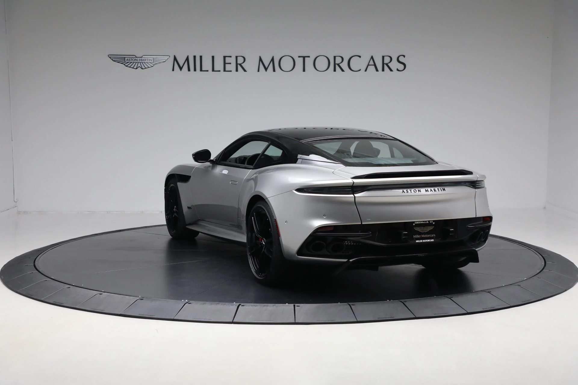 mph004_244151684_Used_2023_Aston_Martin_DBS_Superleggera_c3e11f5622