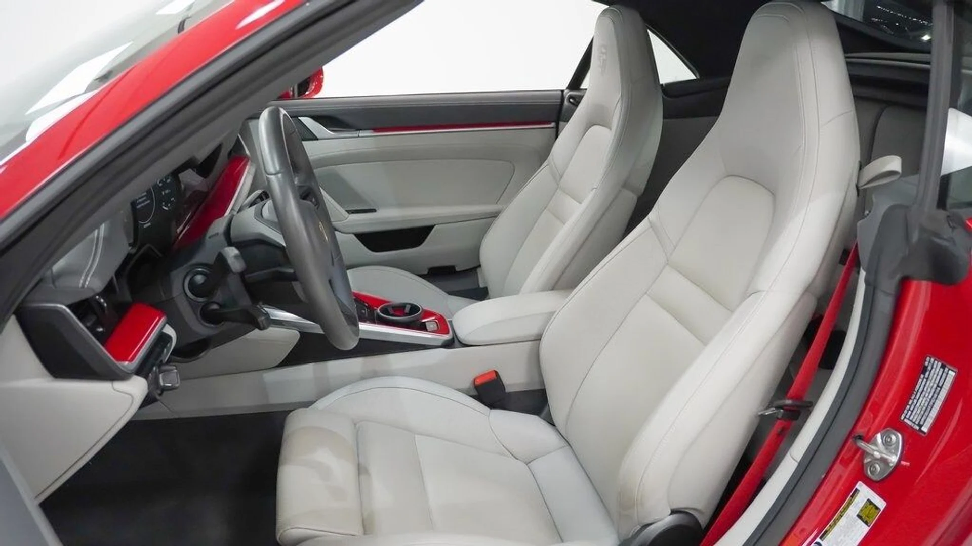 mph004_2445828129_c8174950ec804c46a685a3cc80980584x_8f7efb8931