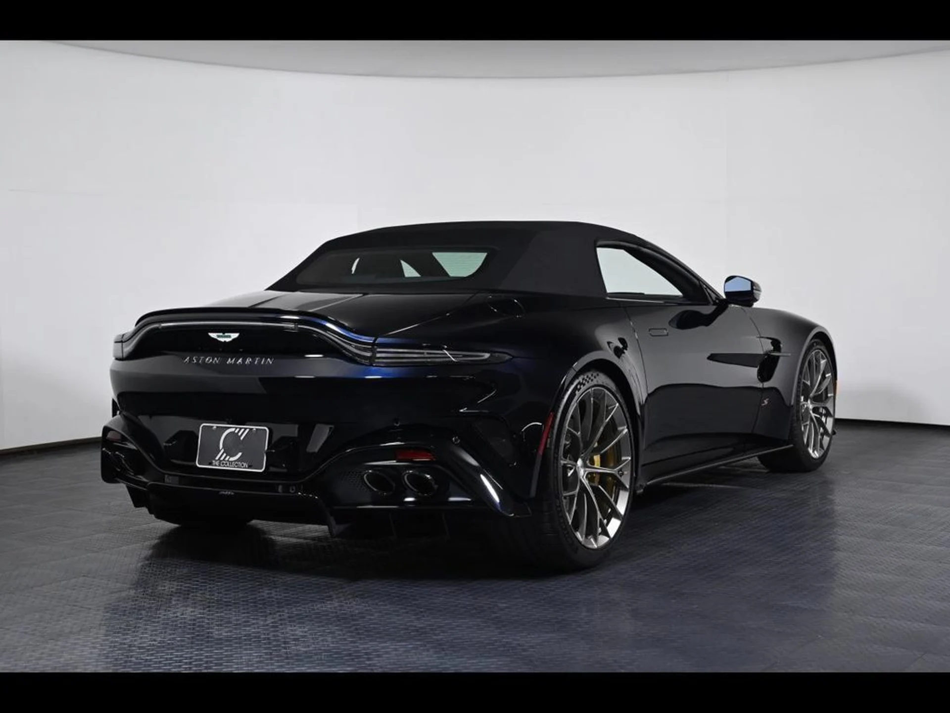 mph004_2457443829_new_2026_aston_martin_vantage_sroadster_11350_23075062_5_1024_6f95d85631