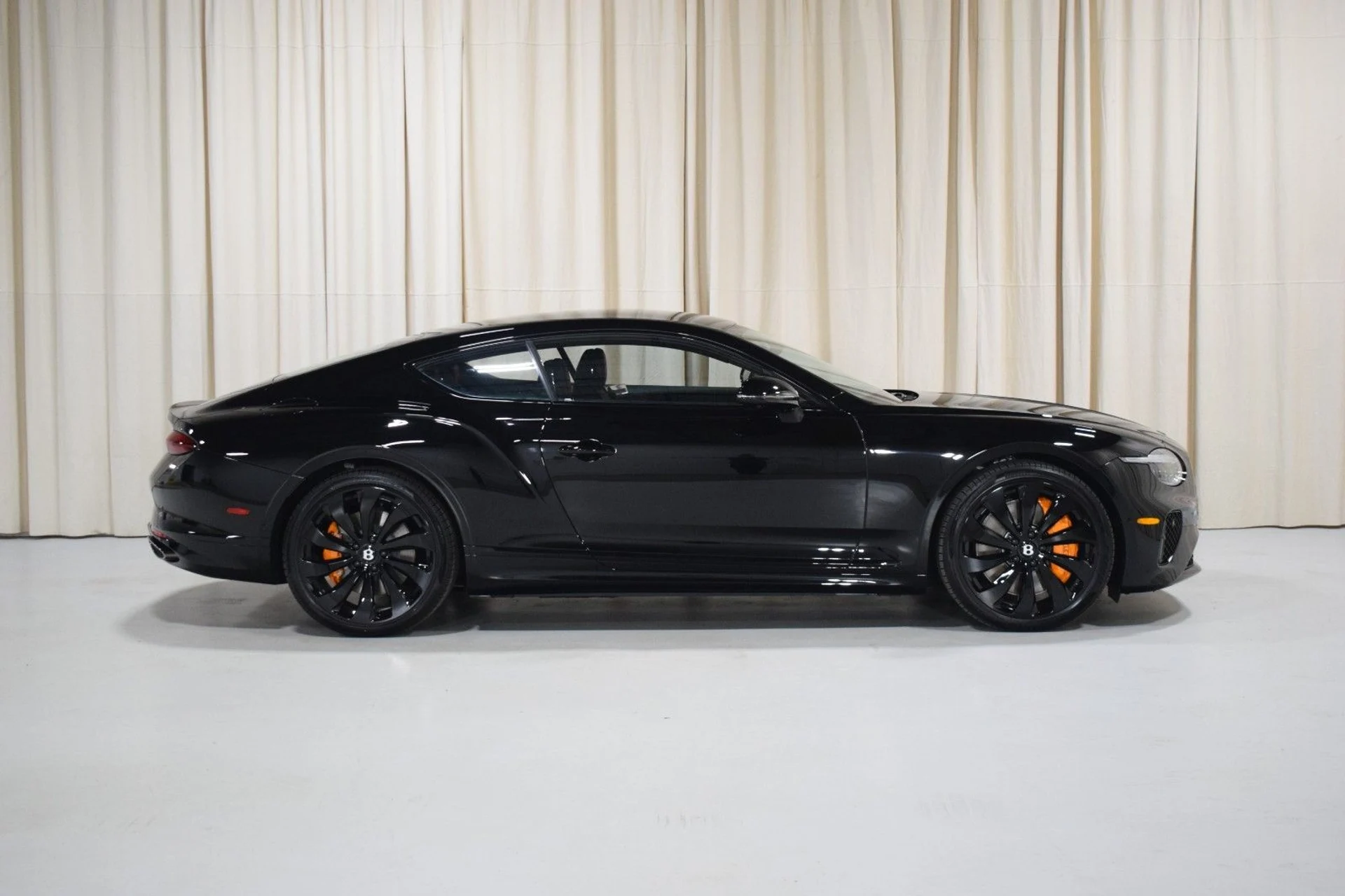 mph004_2458500843_73f36d1ebfd3cac3f7a4ef4059a3a821x_77ac5a81d1