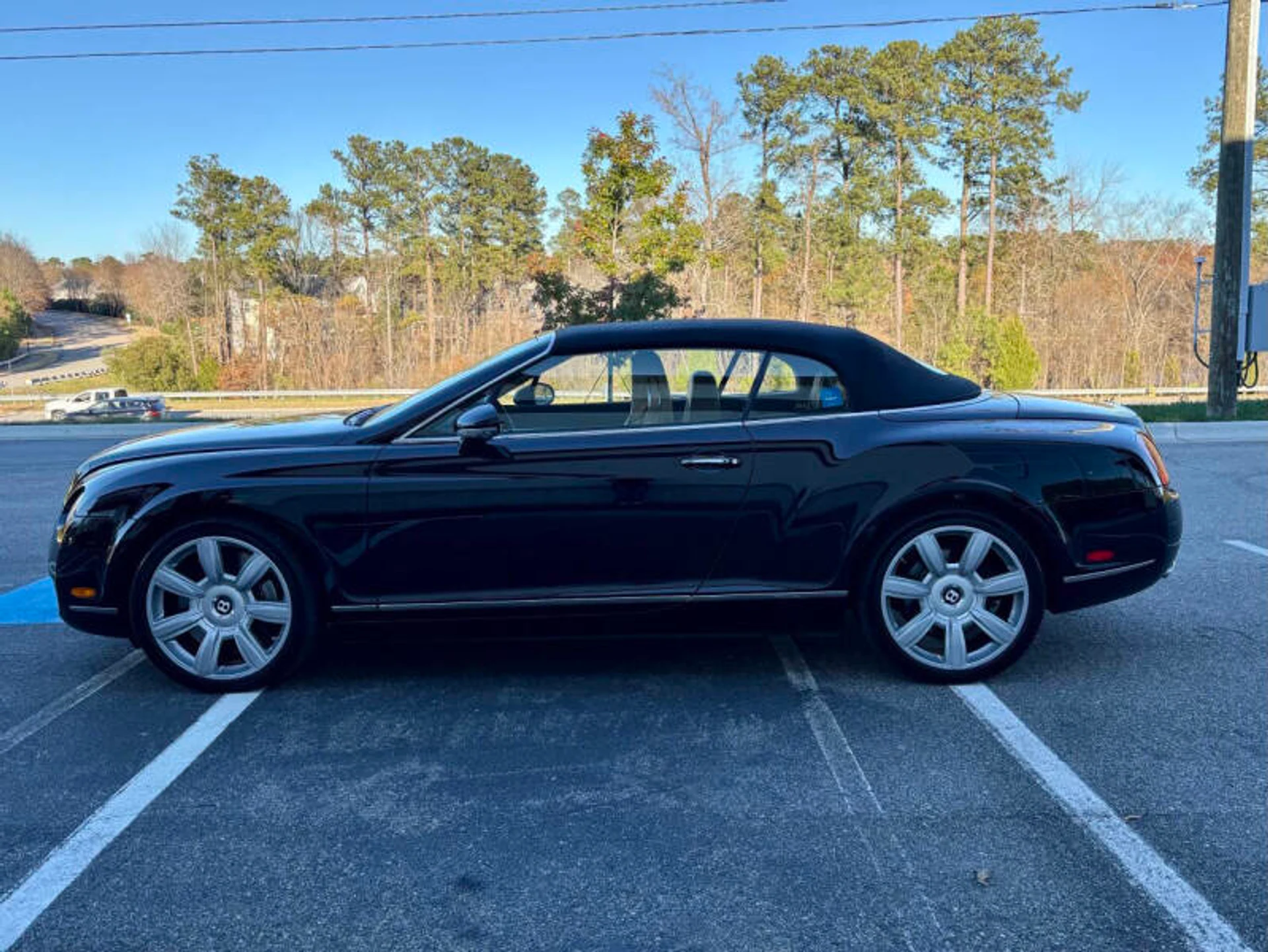 mph004_2467554953_2007_bentley_continental_gt_awd_2dr_convertible_5934d13146