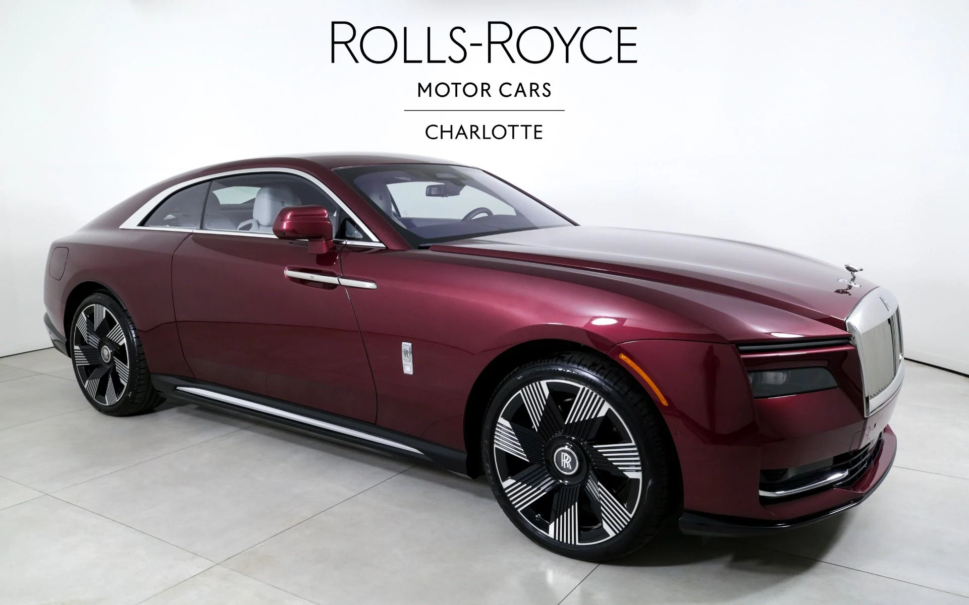 mph004_2470193744_Used_2024_Rolls_Royce_Spectre_1744735050_f604f501cf