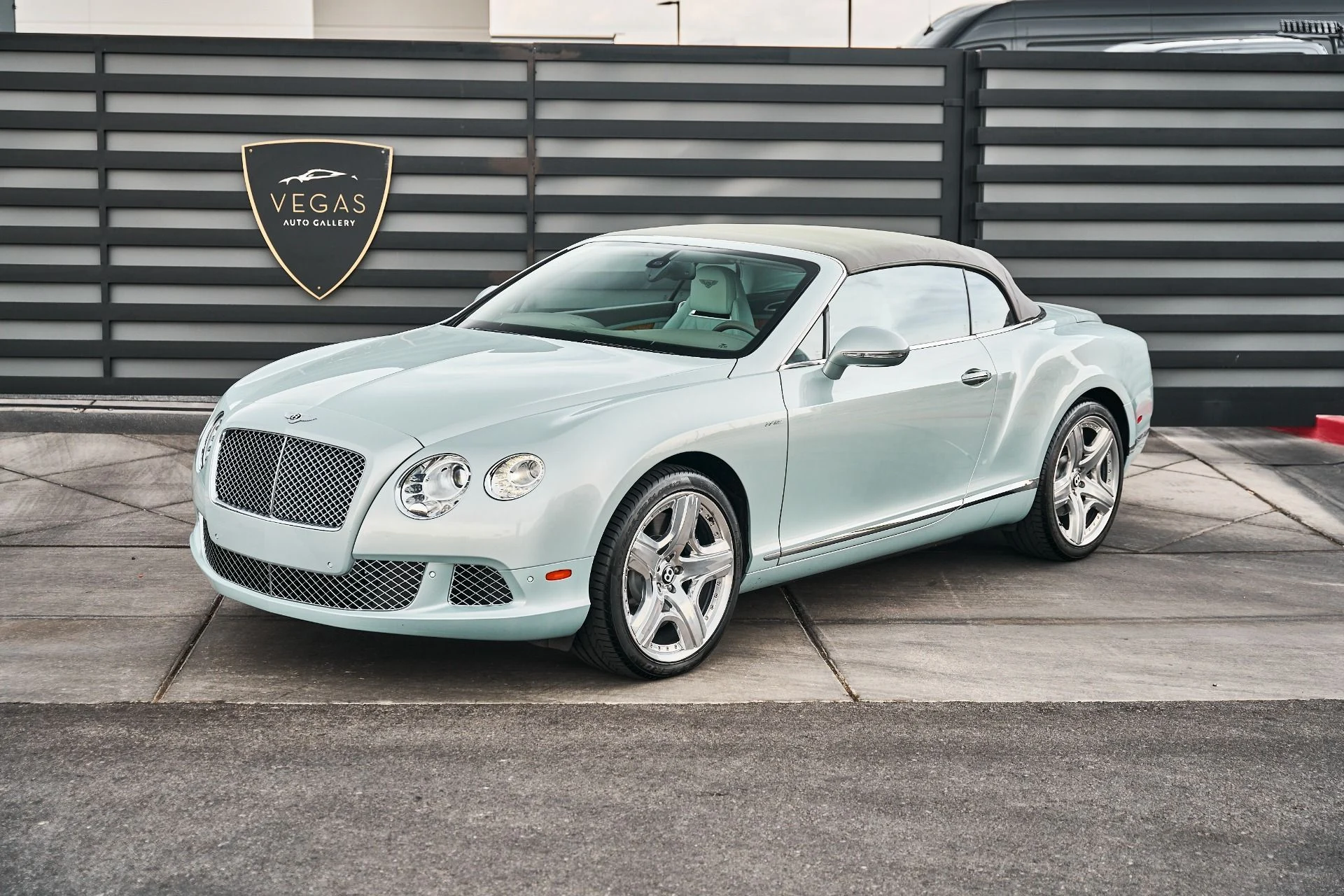 mph004_2470799134_Used_2014_Bentley_Continental_GTC_Base_1786670561_e60111dd4c