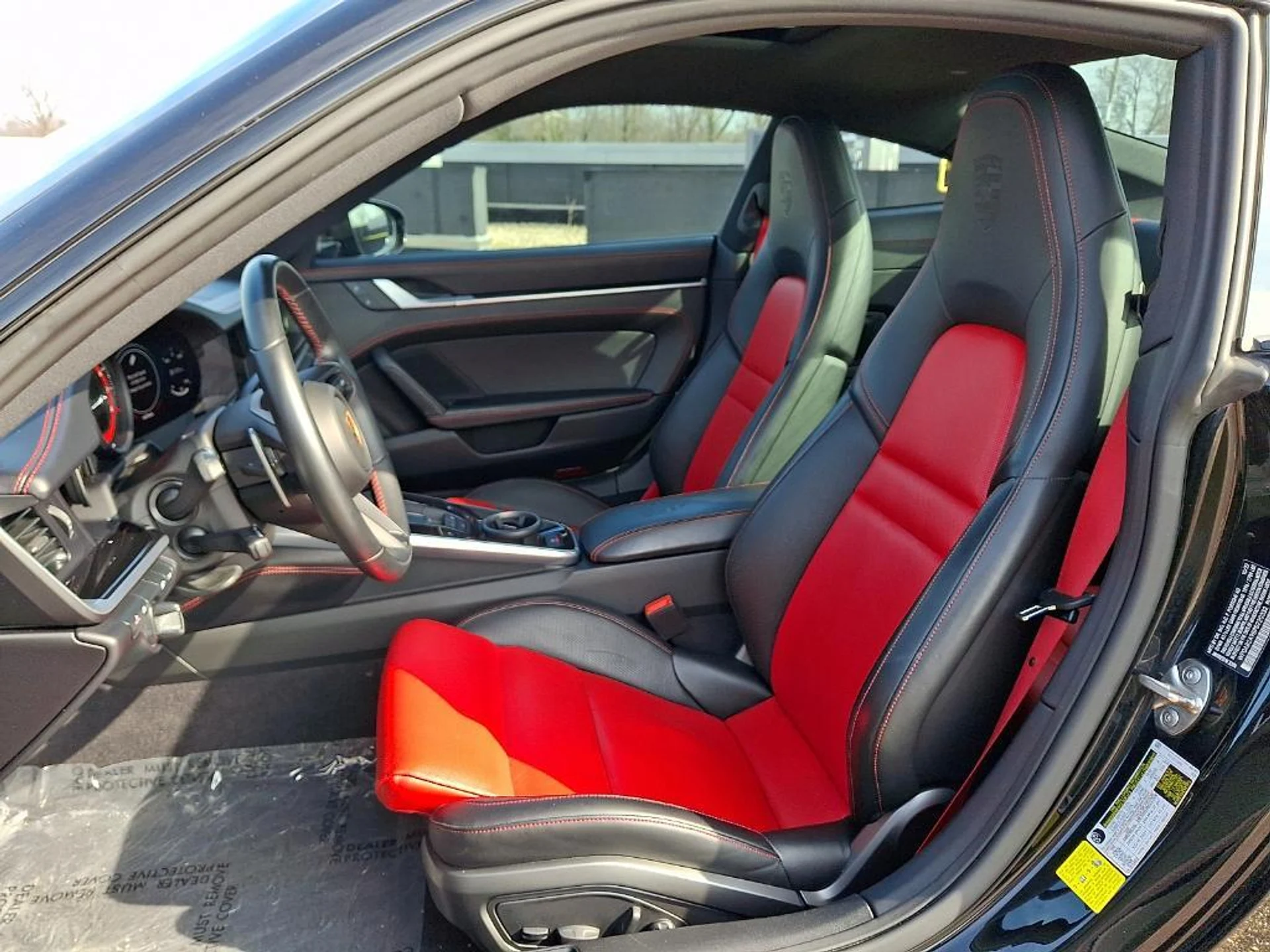 mph004_2470828705_O_Uuhvi942q_Av_S_Ab_A_No_TLL_Dpm_EGE_f38687e8fe