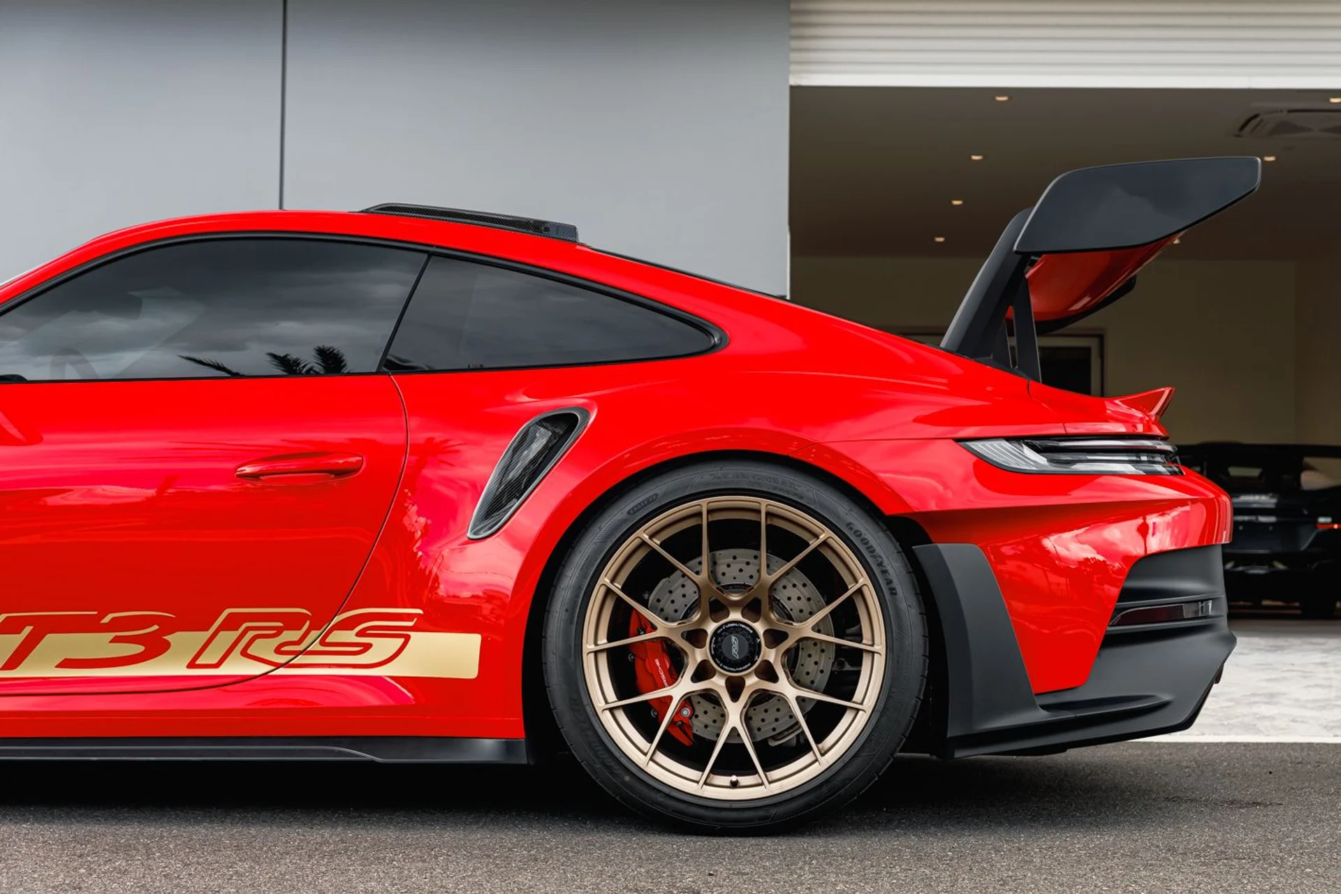 mph004_2491256315_Used_2023_Porsche_911_GT_3_RS_864b80c6e1