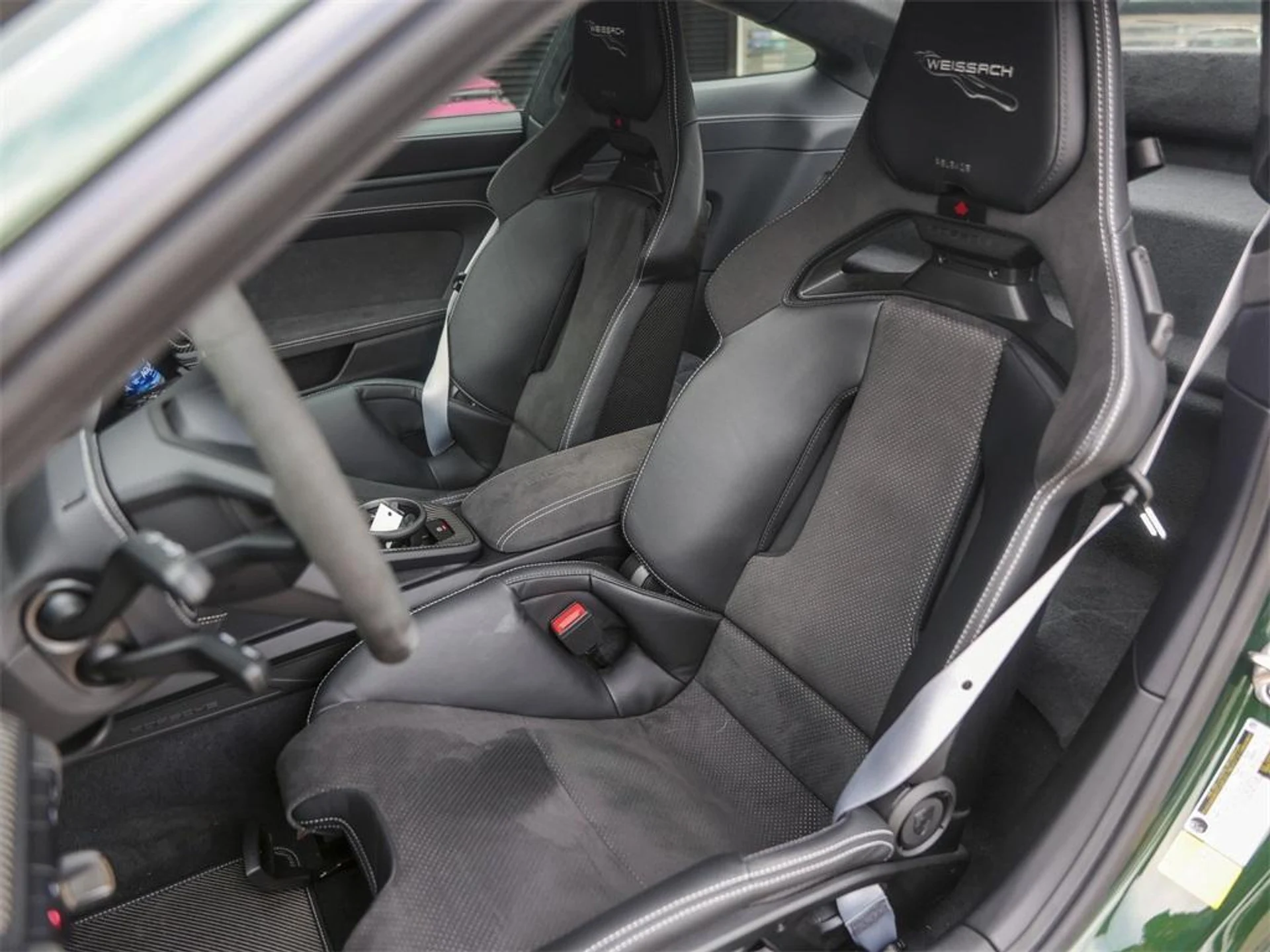 mph004_2492664674_y_Q4_Xi8_IV_Ad_UK_Niz7c6_N_Ulss_NH_04_f49819baa9