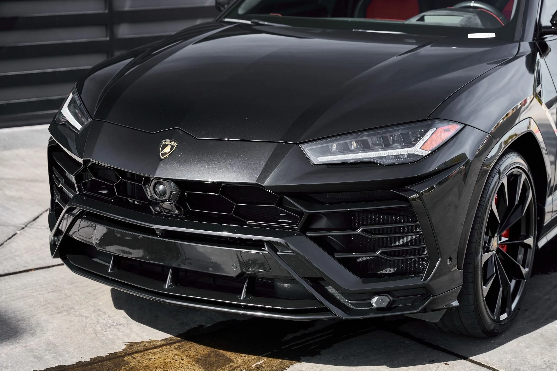 mph004_249637610_Used_2021_Lamborghini_Urus_1771987834_944cb36662