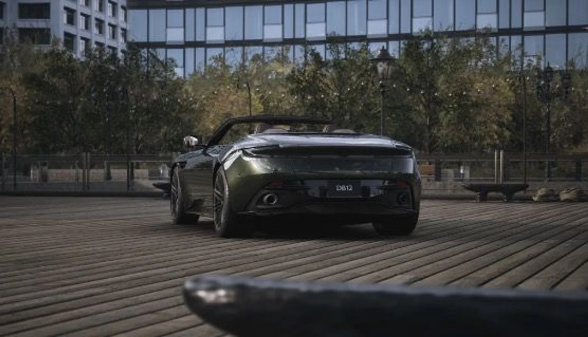 mph004_2497816905_New_2026_Aston_Martin_DB_12_Volante_4f9018c1dc