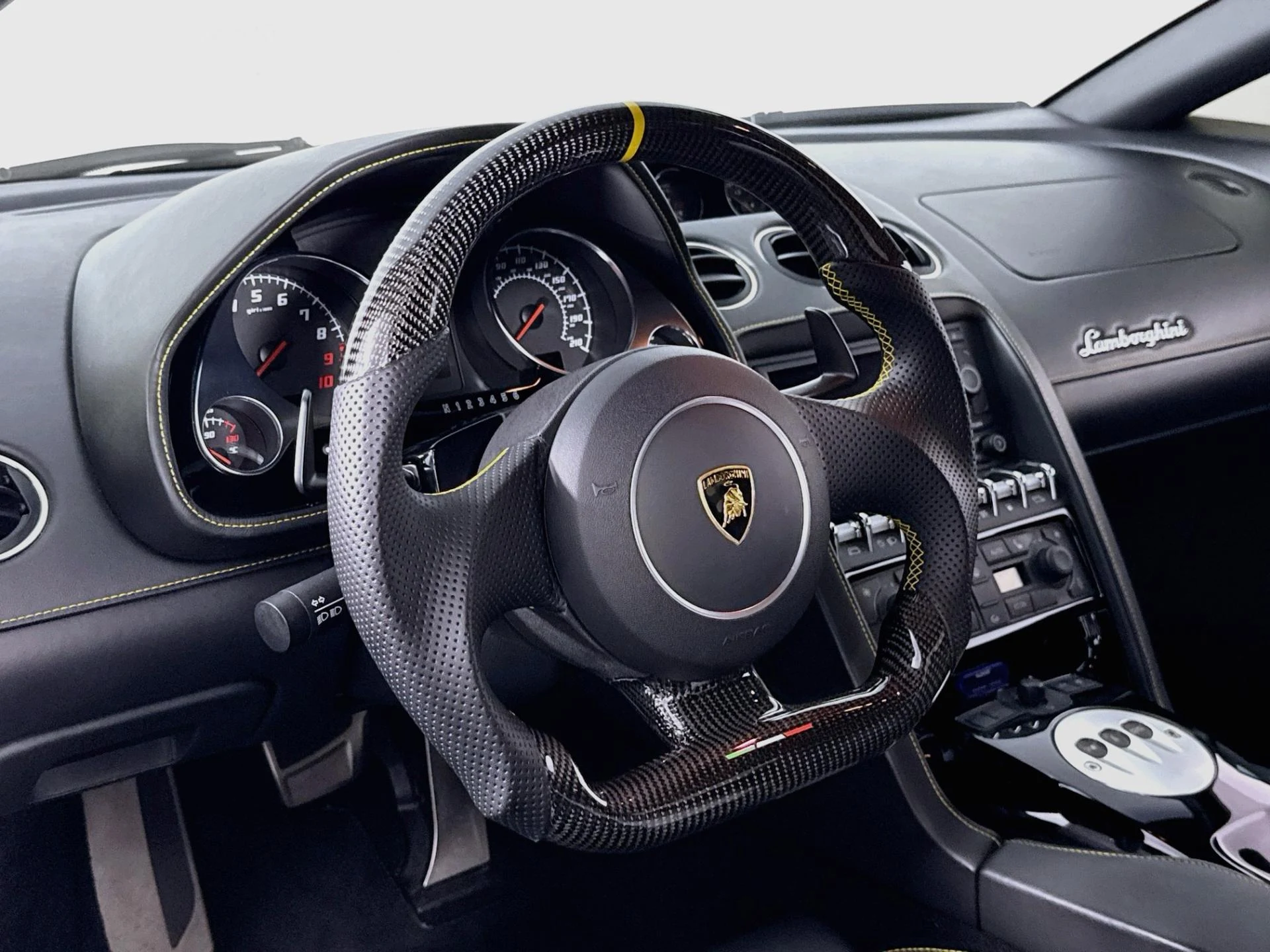 mph004_2510135525_Used_2013_Lamborghini_Gallardo_LP_560_4_Coupe_1786409237_dde17f3cf2