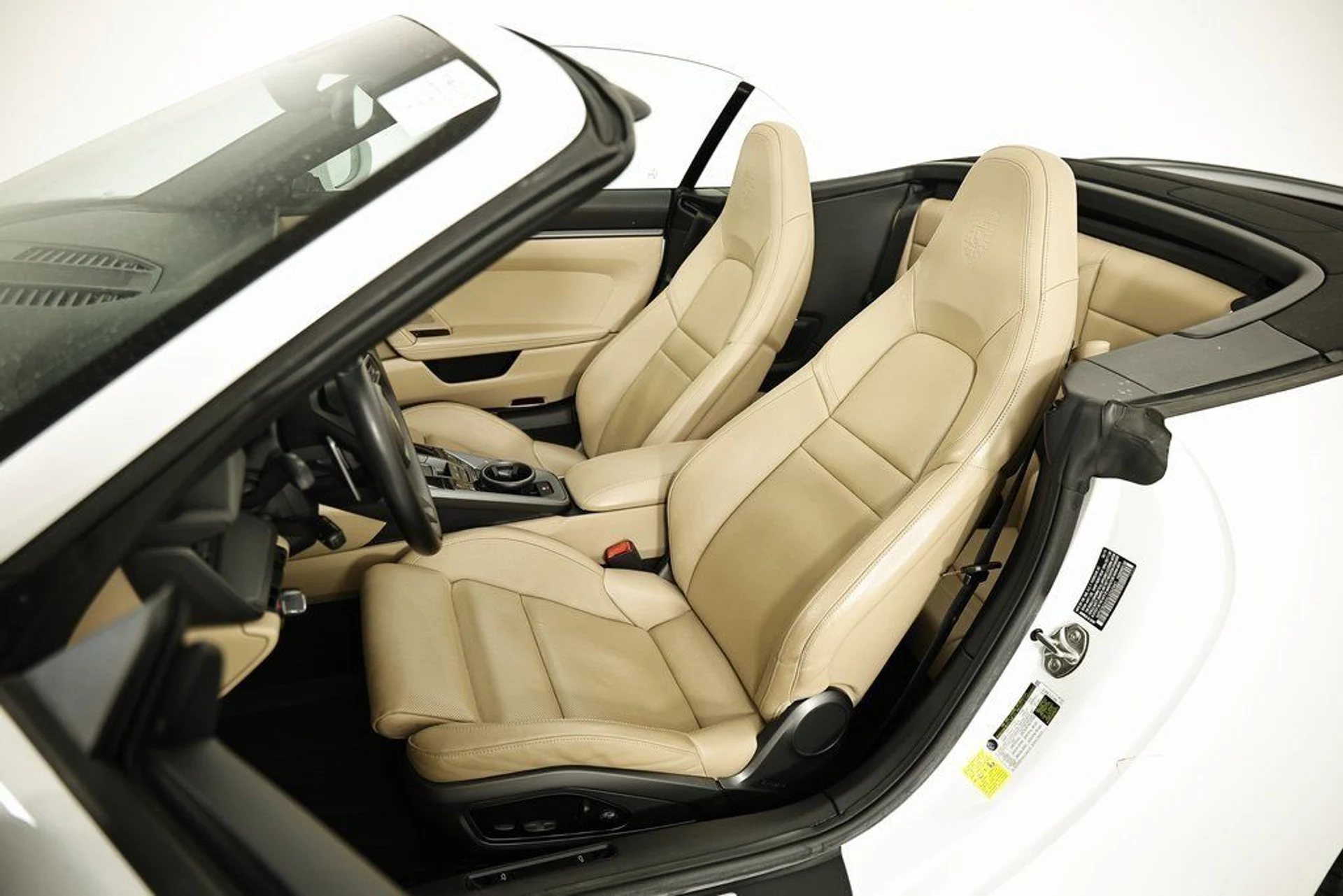 mph004_2519292832_eb8fb964dc9184841376b3584428c4e5_00b3e04613