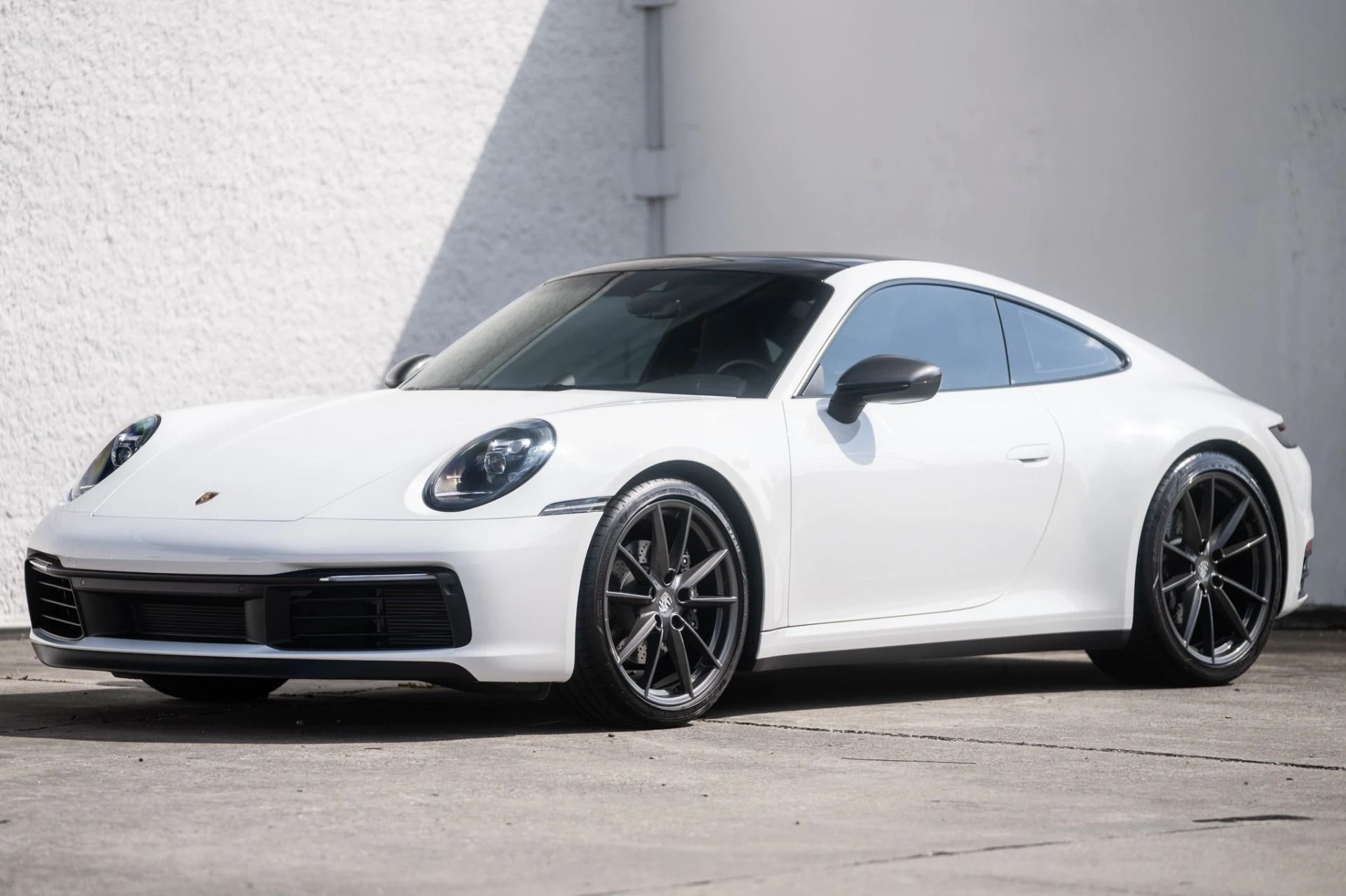 mph004_2522148623_Used_2024_Porsche_911_Carrera_T_1759353341_f902f5b3d3