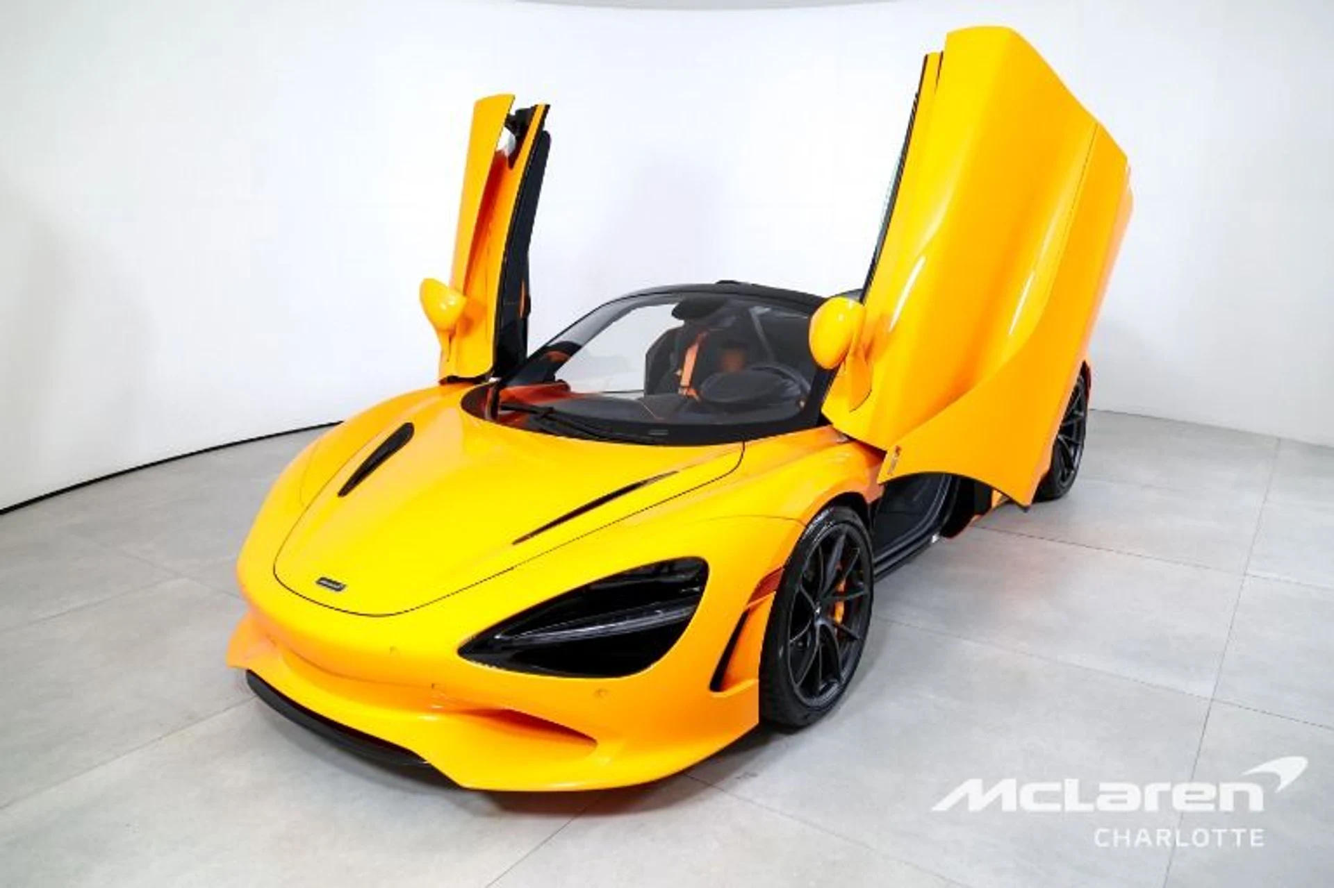 mph004_2526940092_Used_2026_Mc_Laren_750_S_Spider_4558d3bc0d