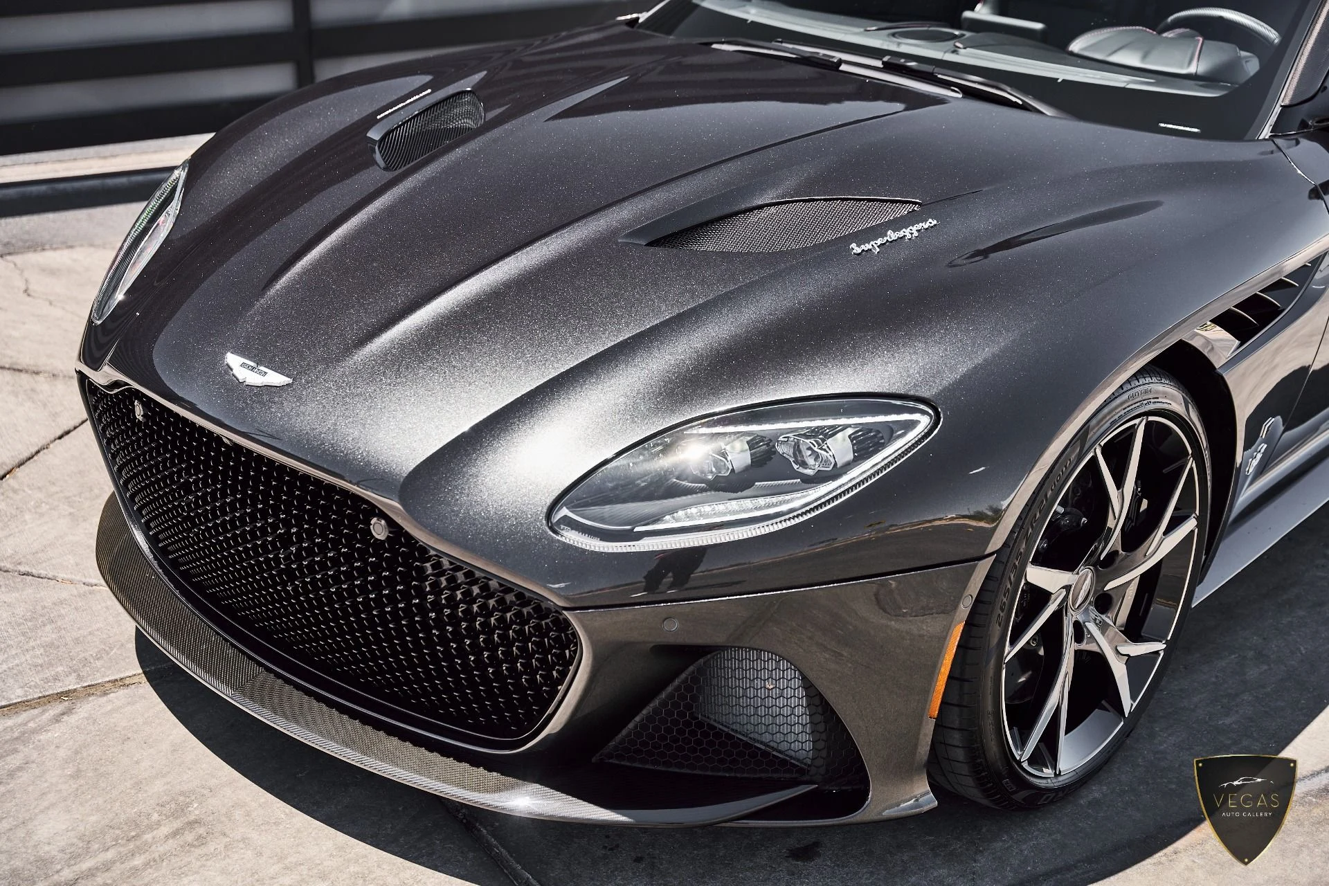 mph004_2531035426_Used_2021_Aston_Martin_DBS_Superleggera_1785181464_2e69d11426