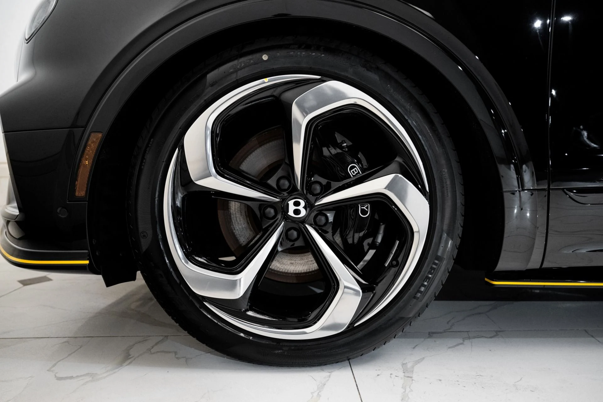mph004_2532171404_Used_2024_Bentley_Bentayga_S_V8_1734149546_db151de75c