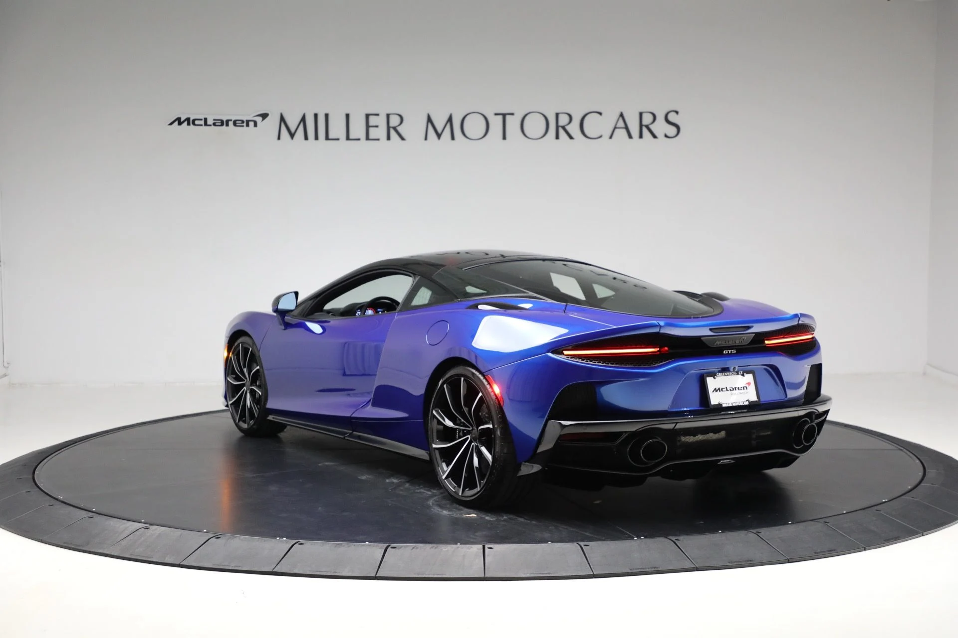 mph004_2537045397_New_2025_Mc_Laren_GTS_Tech_Lux_997a1aae93