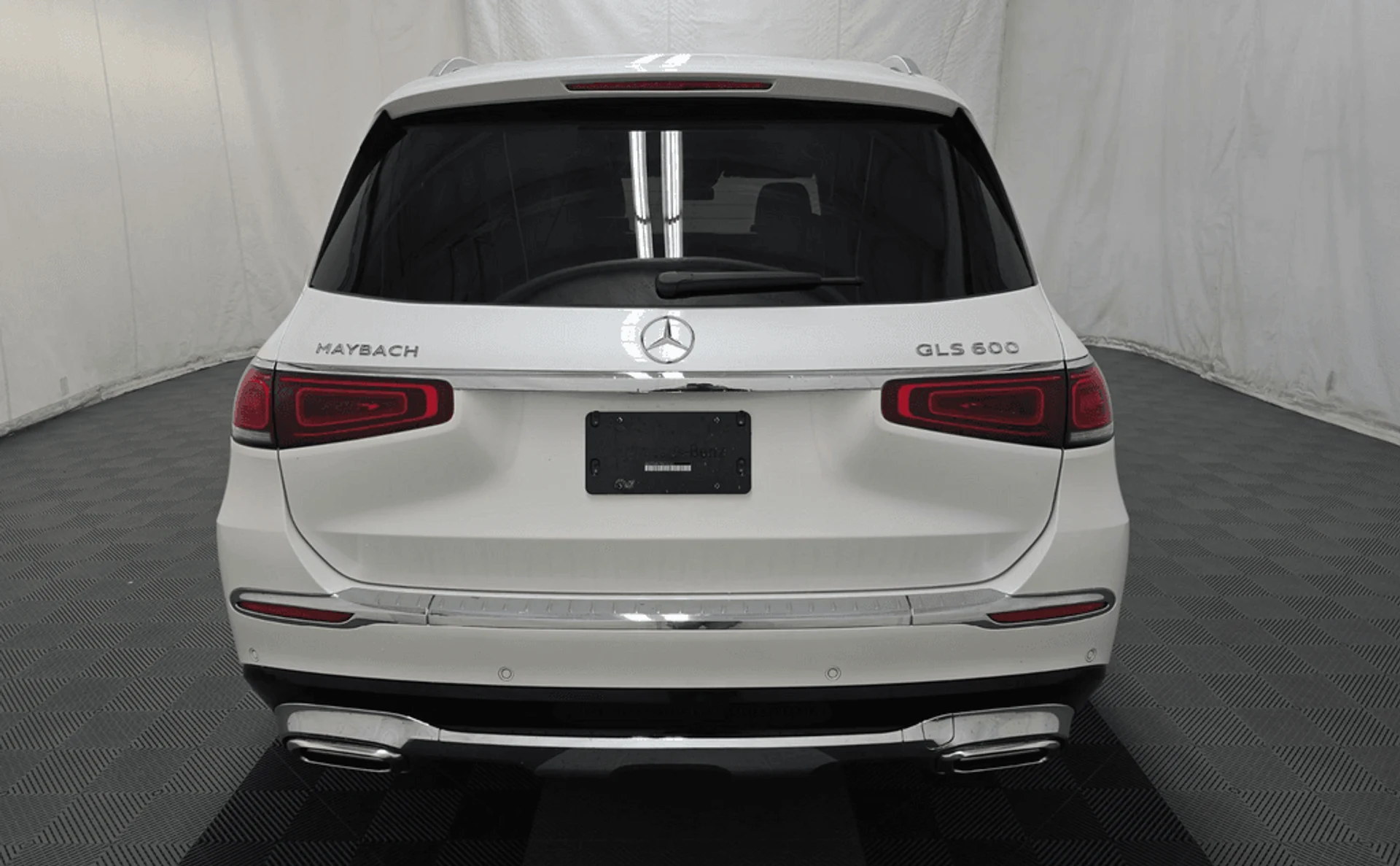 mph004_2539716962_2ewv06e5bsn0hywm6g783lglo3yt_8c2222a1b7