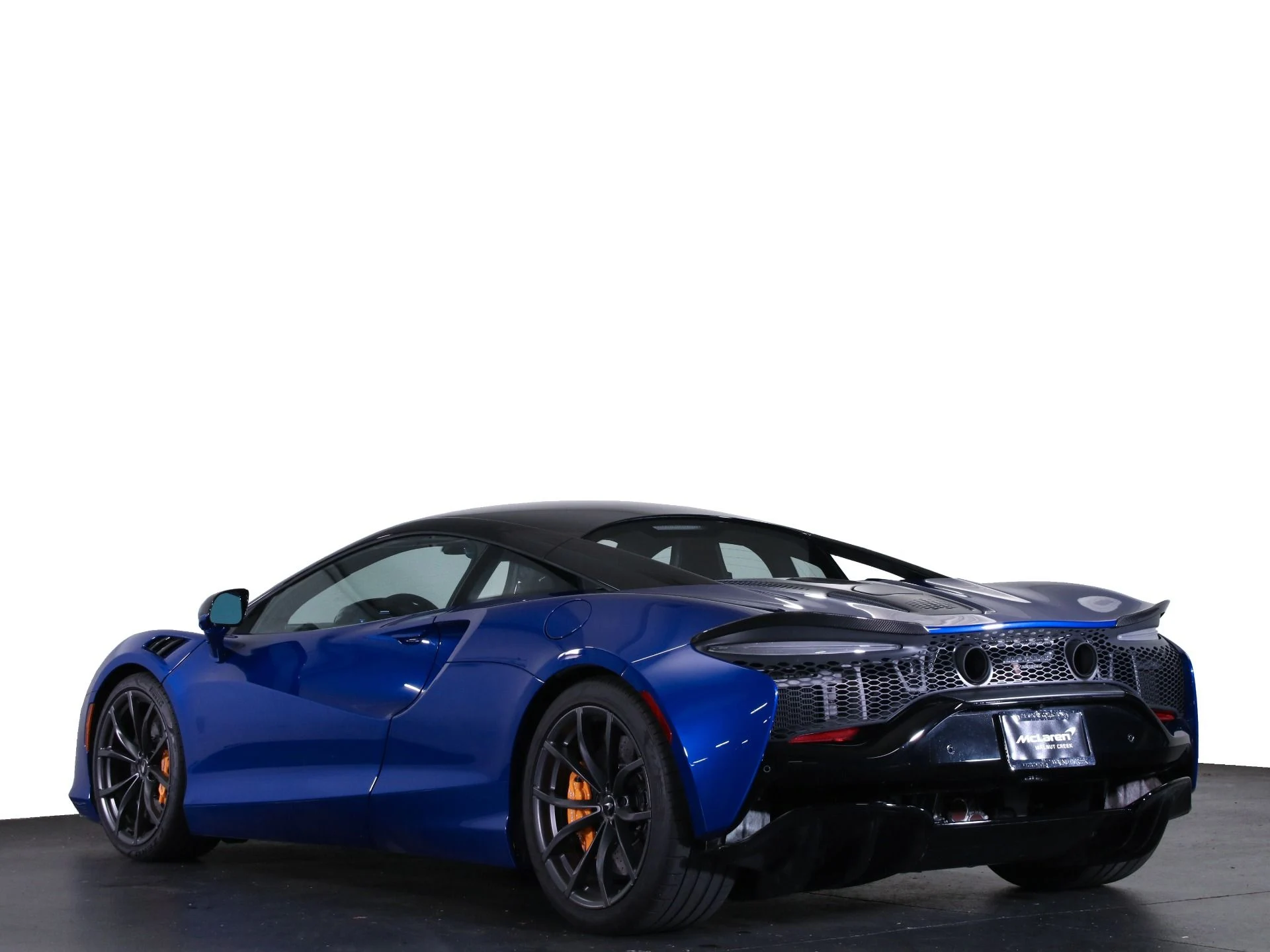 mph004_2543697492_Used_2023_Mc_Laren_Artura_Performance_1751935312_557016d0da