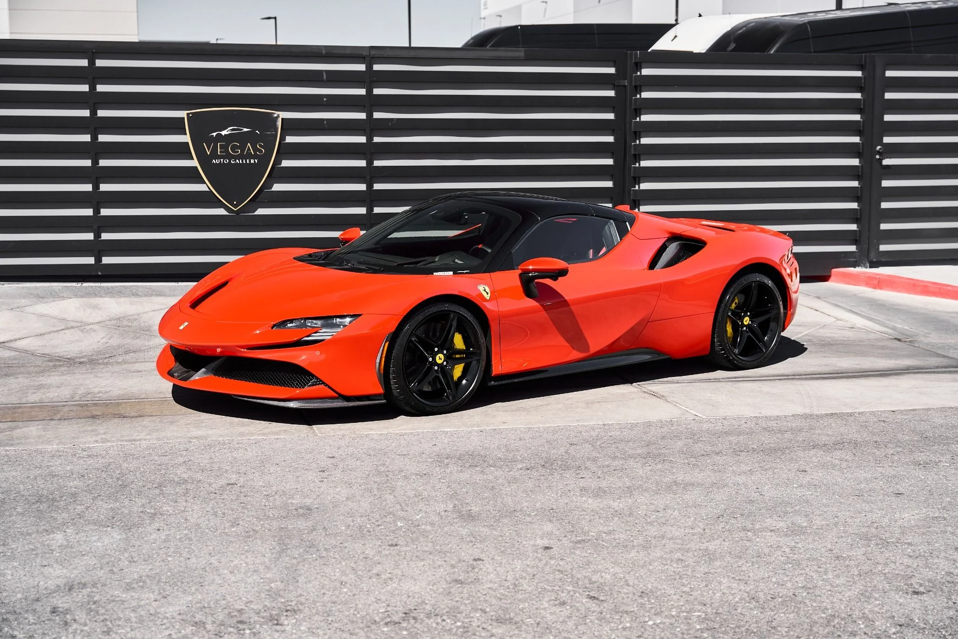 mph004_2549485843_Used_2025_Ferrari_SF_90_Spider_Base_1776296432_25c6786469