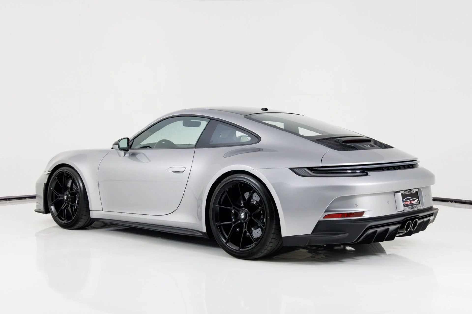 mph004_2553425954_Used_2022_Porsche_911_GT_3_Touring_1772748831_f84abbd67c