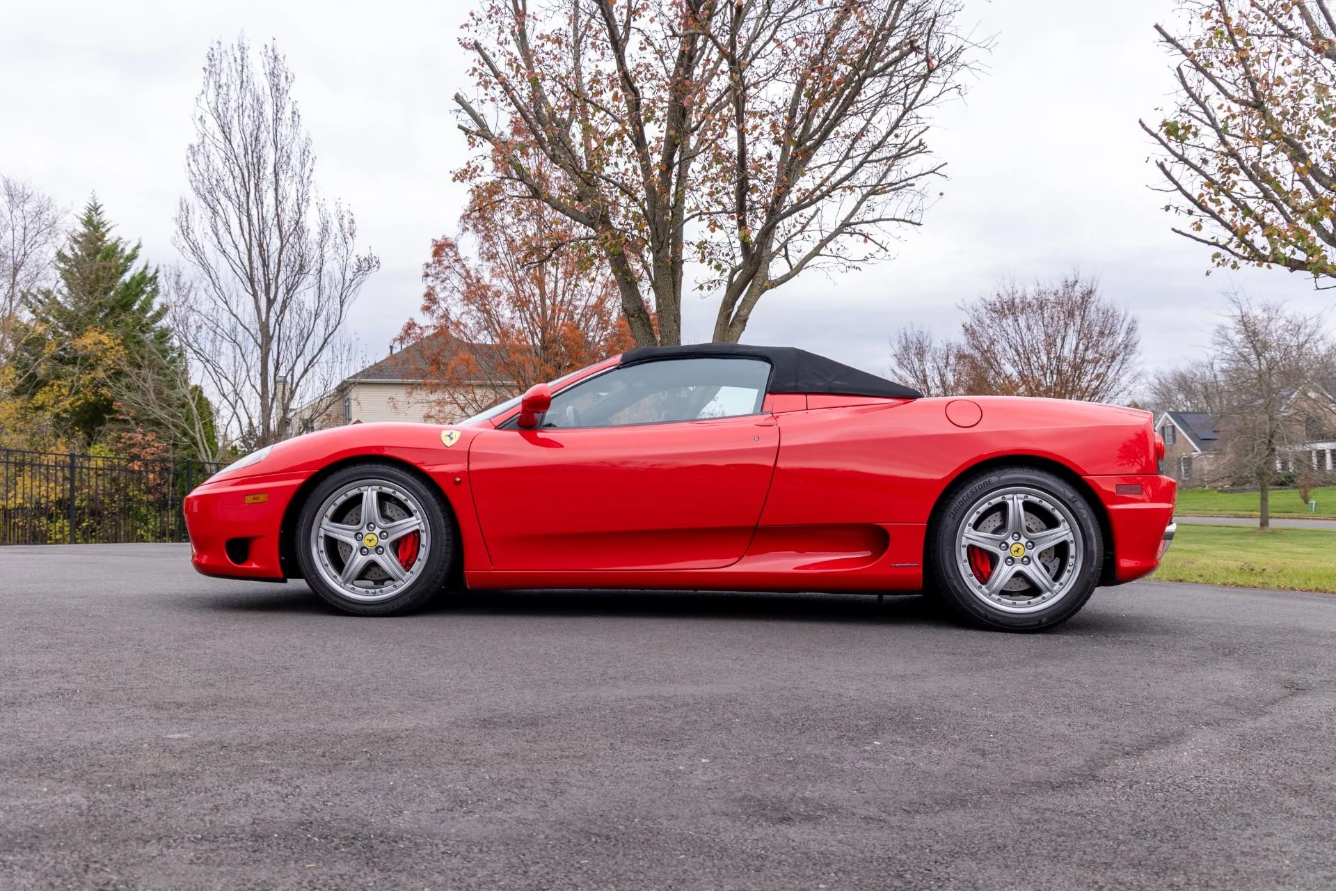 mph004_2563254150_Used_2004_Ferrari_360_Spider_6_Speed_Manual_1763151802_359c4109d3