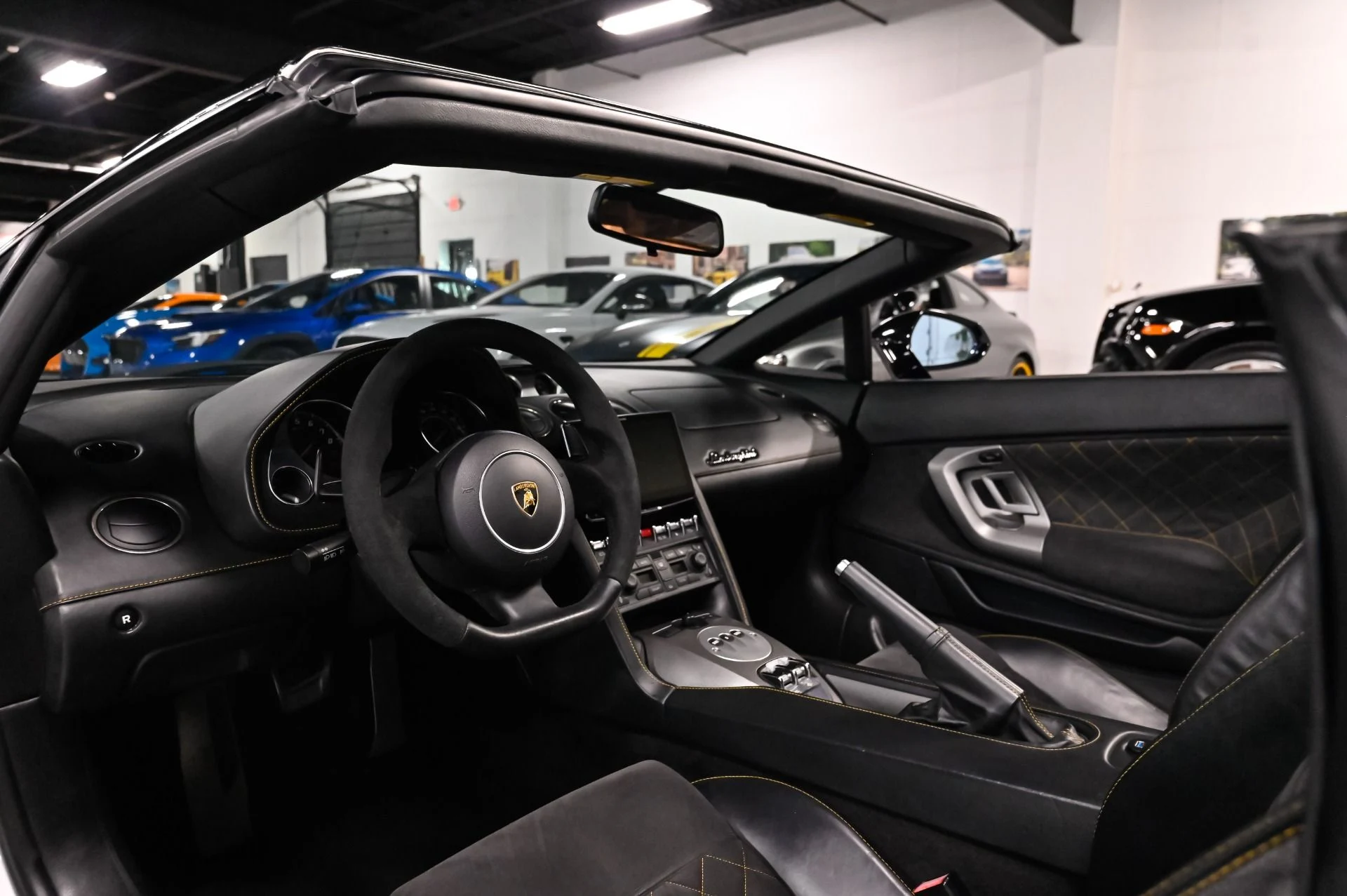mph004_2566415065_Used_2013_Lamborghini_Gallardo_LP_560_4_1791406590_35be4f3c88