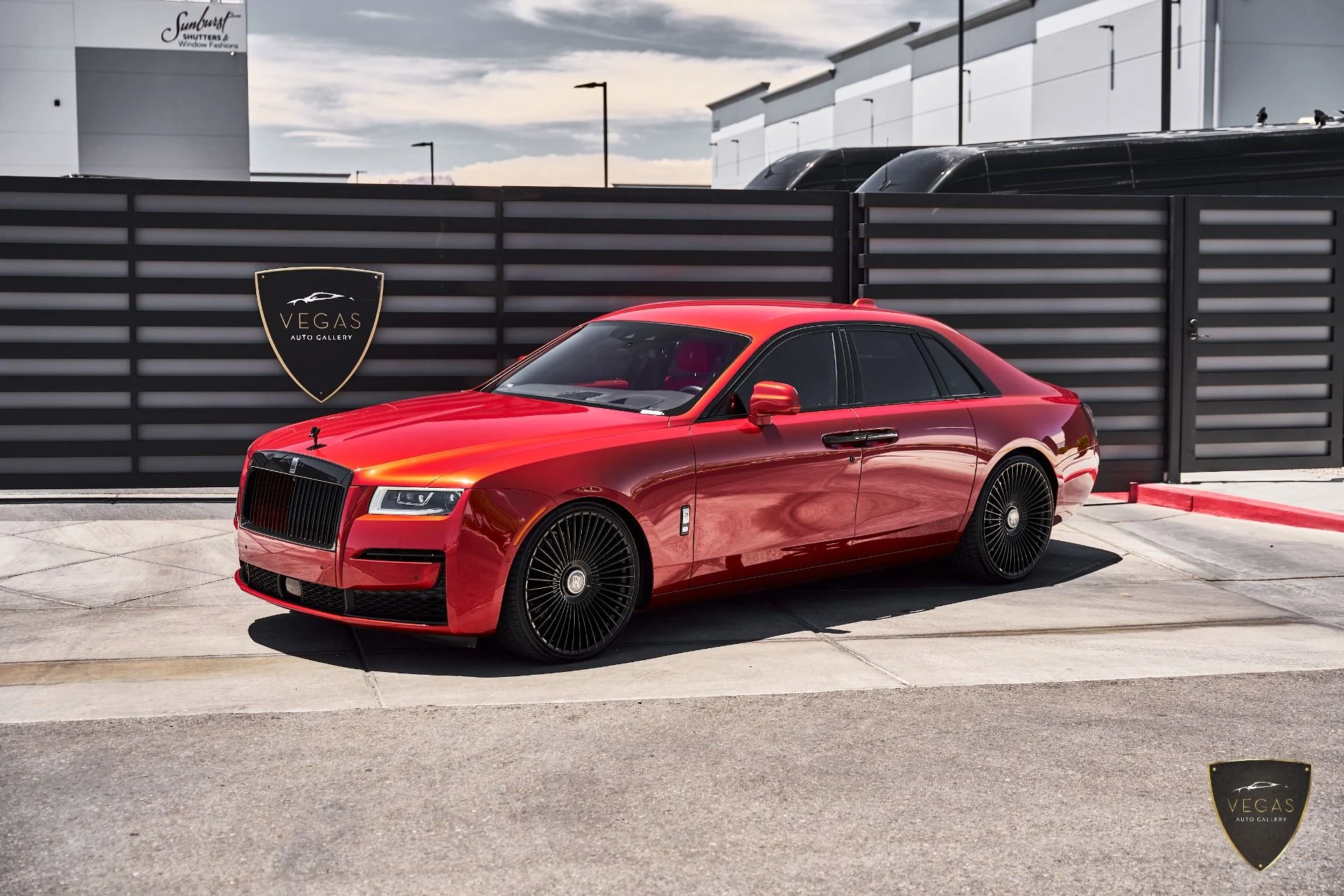 mph004_256646391_Used_2024_Rolls_Royce_Ghost_Base_1782519222_dca16730cc