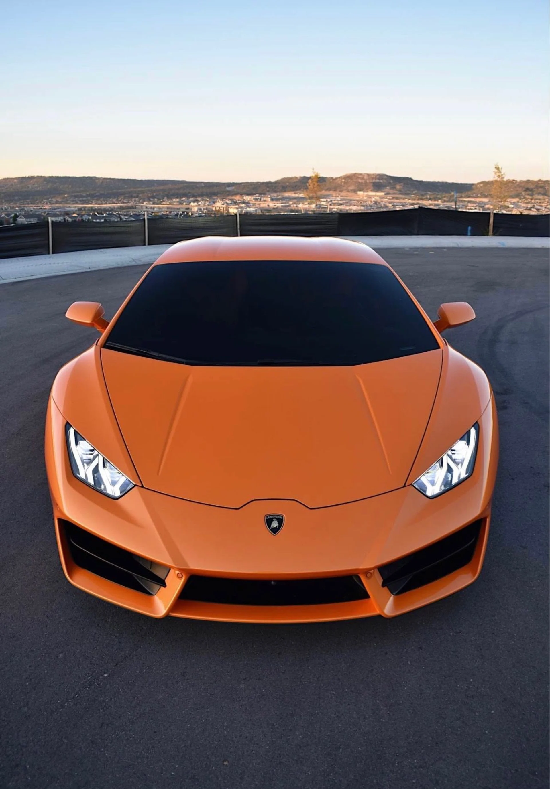 mph004_256860288_Used_2017_Lamborghini_Huracan_LP_580_2_1760977128_02b1dc0e0e