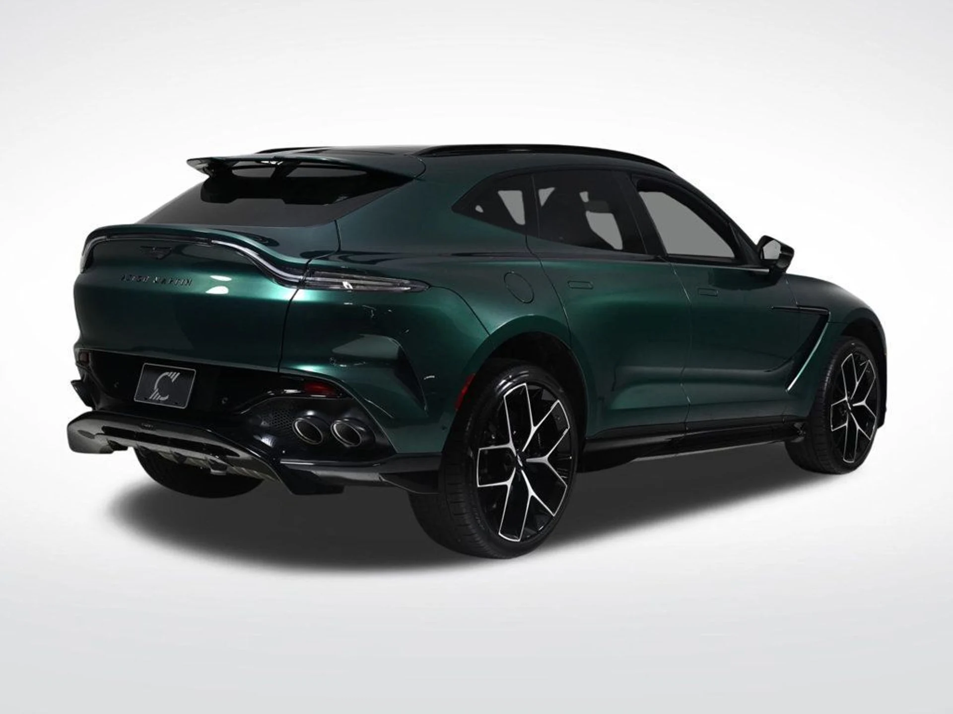 mph004_2570280170_new_2026_aston_martin_dbx_707awd_11350_22968765_5_1024_1fe5b35123