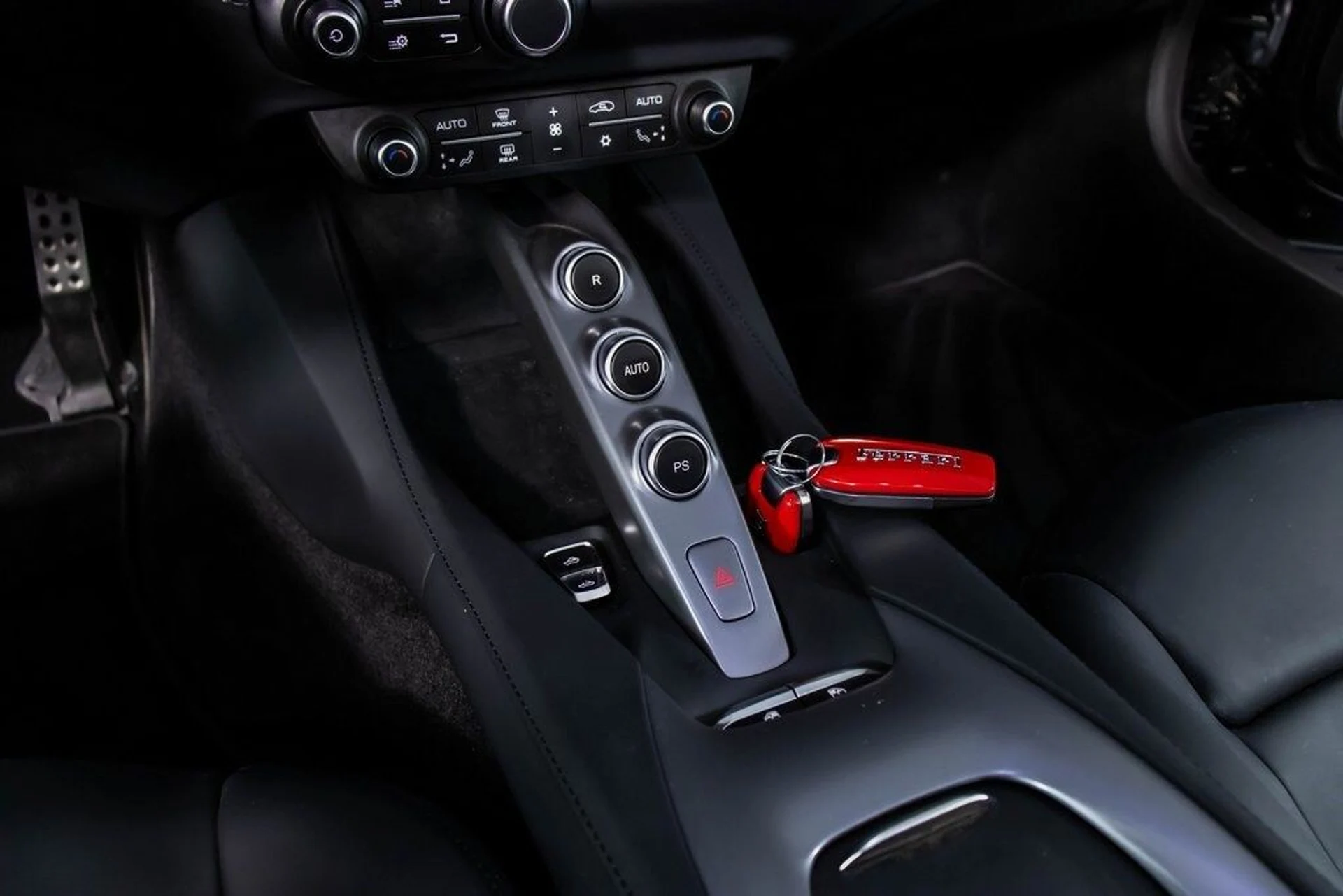 mph004_2570816459_2411585a31f4bdb06c44eb54ee961b0ax_c73c7a9738