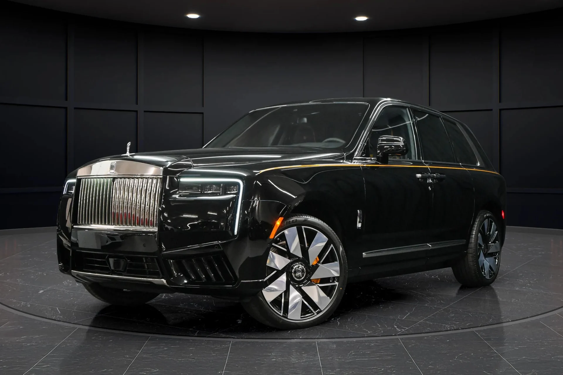 mph004_2571400935_47f9b0e8_9cde_42ab_8bb2_3e0c1be9ce87_202520_Rolls_Royce20_Cullinan20282502729_2_4072c753e2