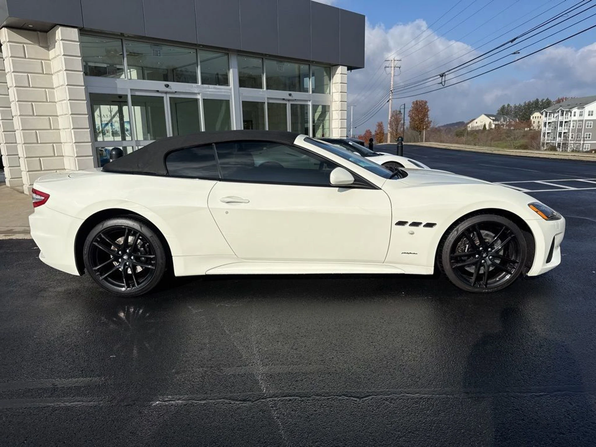 mph004_2577077770_e805654de7f64ed594a2015731d57b56_7cd4dc664a