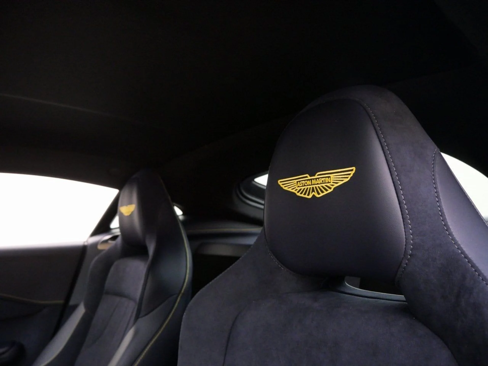 mph004_2581453621_e3a2bca6955e9167ea1a7191f02f4ca4x_8ab7834118