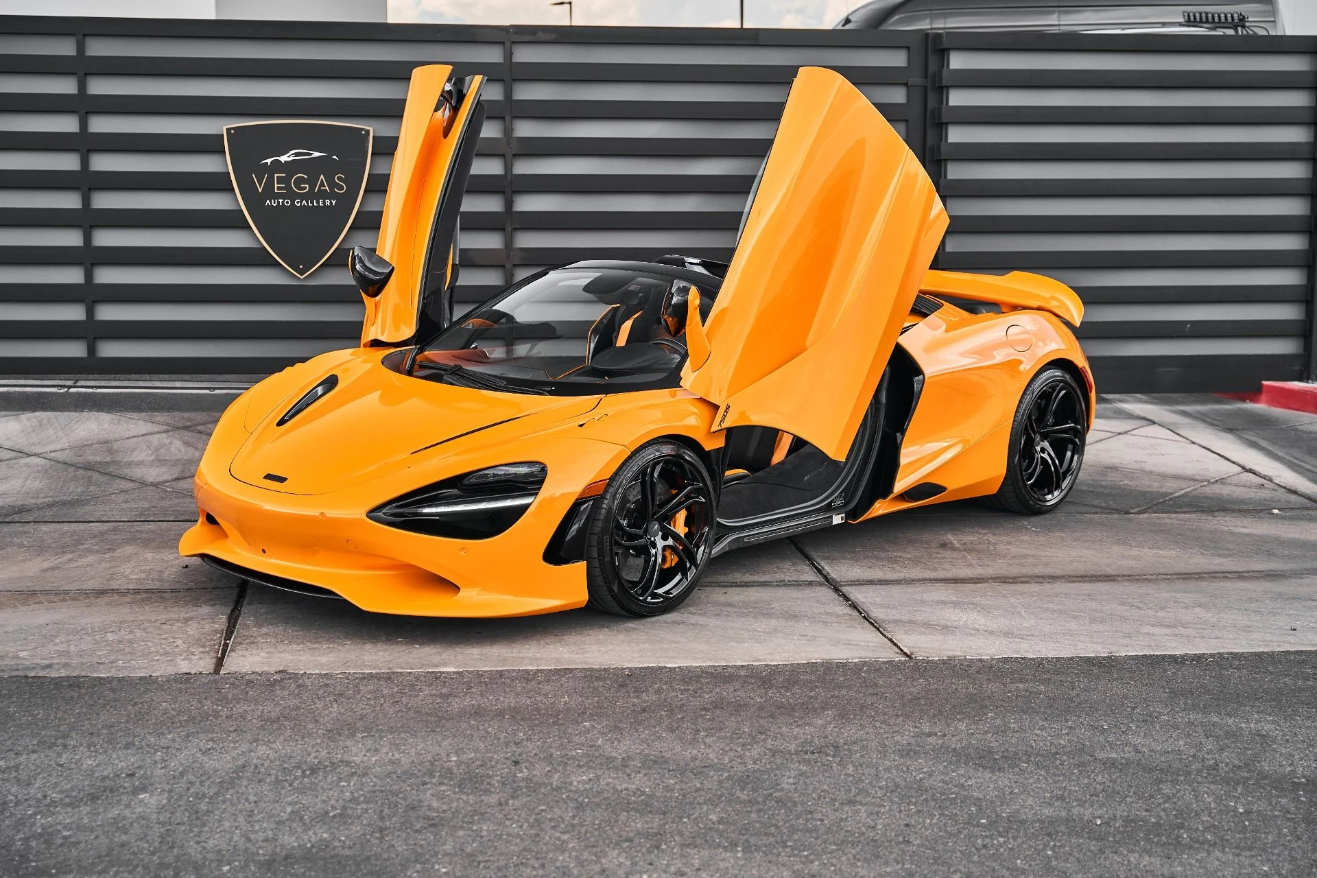 mph004_2583824070_Used_2025_Mc_Laren_750_S_1786993602_789945ed4d