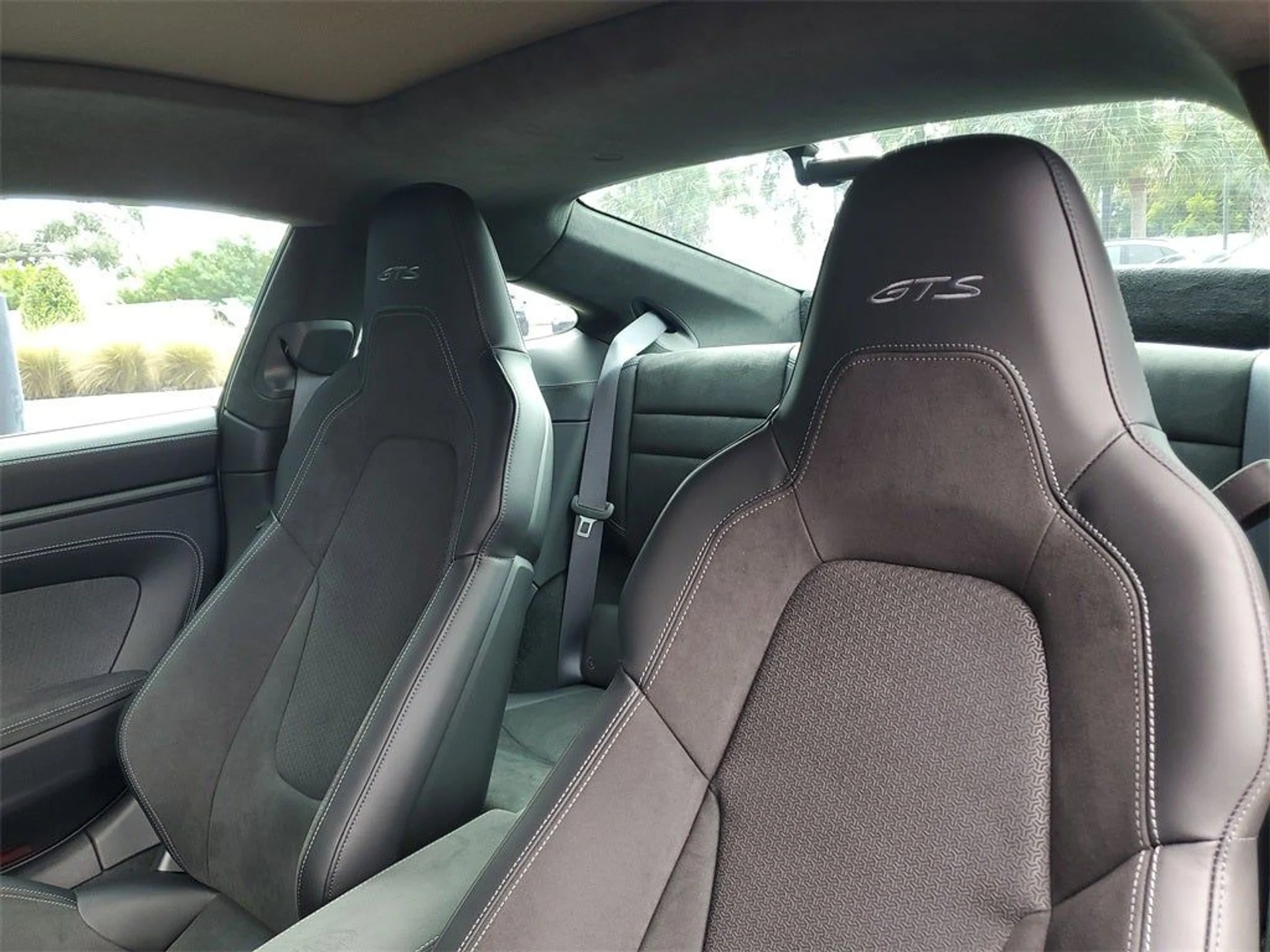 mph004_2586120479_5_f2acc3cbc7