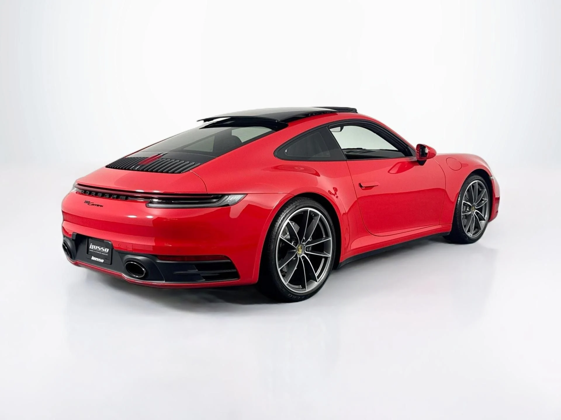 mph004_2592939423_Used_2020_Porsche_911_Carrera_1782937890_6f7027b37f