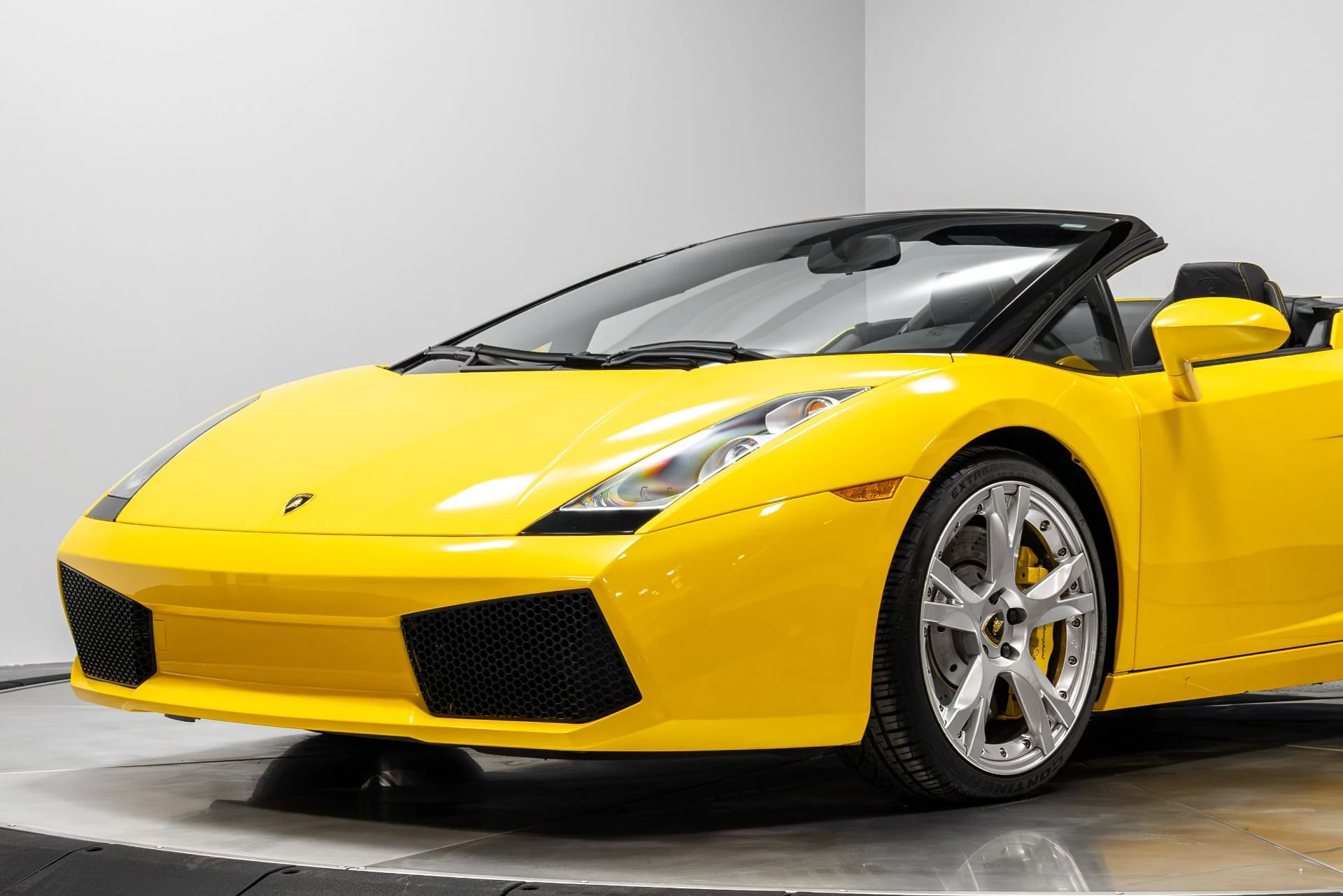 mph004_2594725909_Used_2007_Lamborghini_Gallardo_Spyder_1766529333_0e91032352