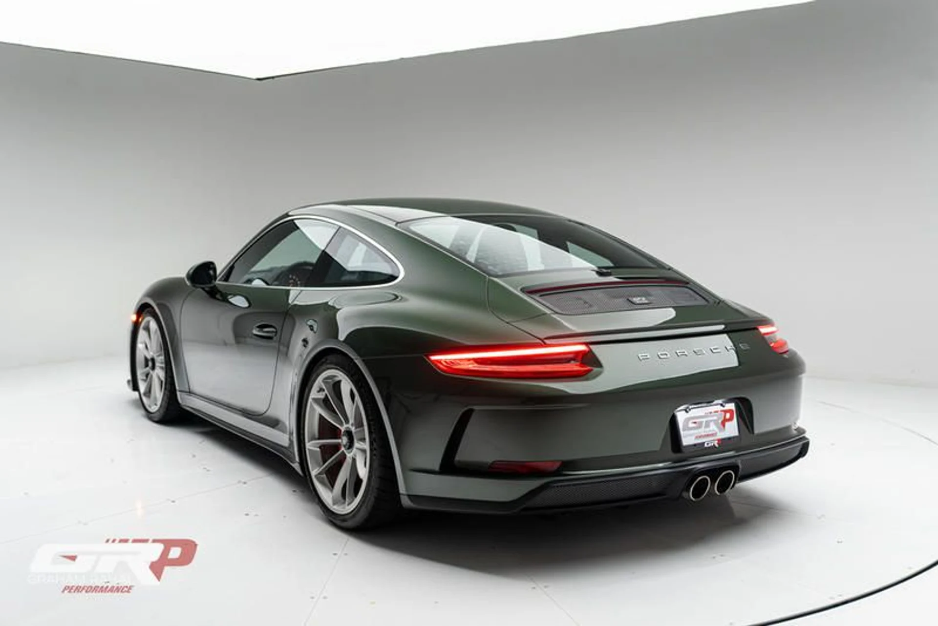 mph004_2596848917_42549_CDA_4414_4_AAD_B17_D_A567_A8_F1086_B_38d3710b88