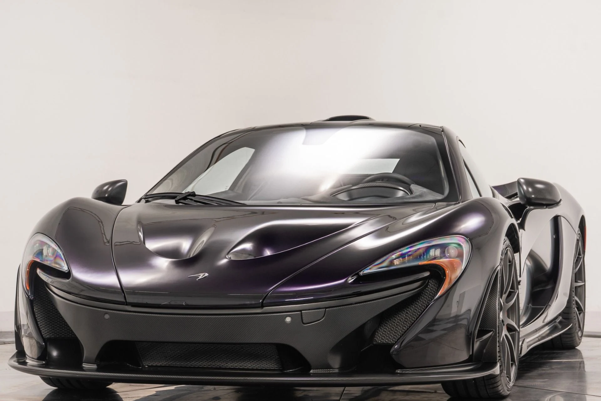 mph004_2602895257_Used_2015_Mc_Laren_P1_1757693145_5e234de102