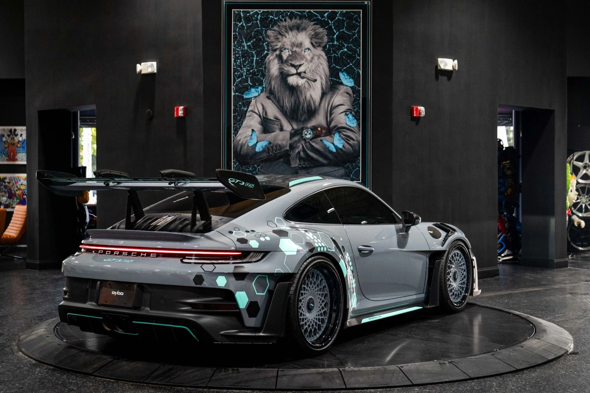 mph004_2612481401_Used_2024_Porsche_911_GT_3_RS_Arctic_Grey_Weissach_Package_1768063538_849b494e63