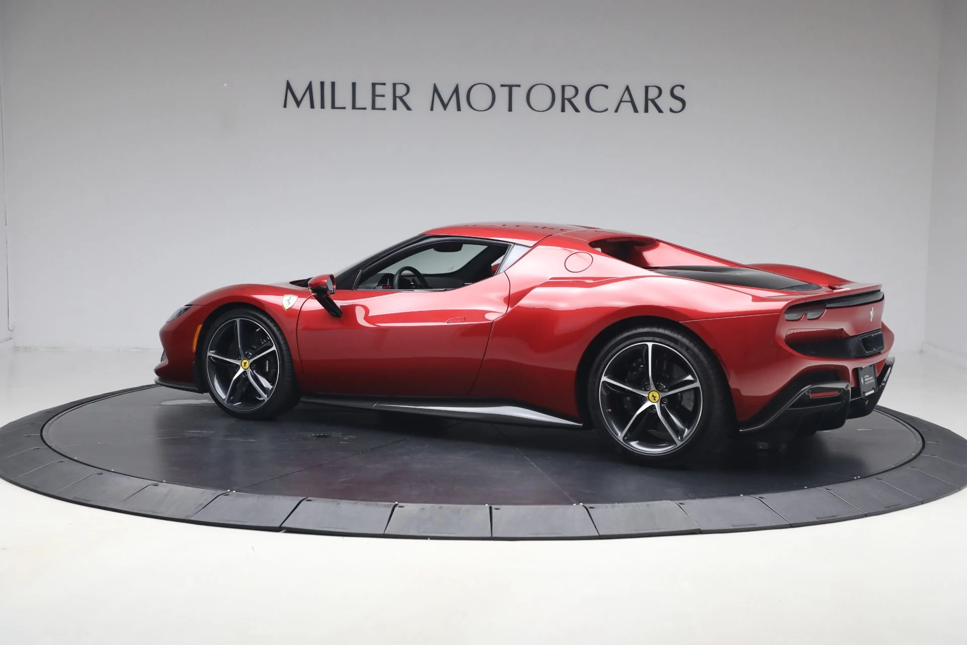 mph004_2613142662_Used_2022_Ferrari_296_GTB_1779918119_5fb6d31cd4