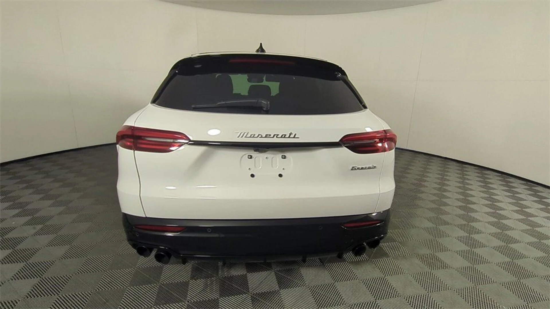 mph004_2614517783_7a0f2ed1e18c70550016371597dcd68b_7af1d035c9